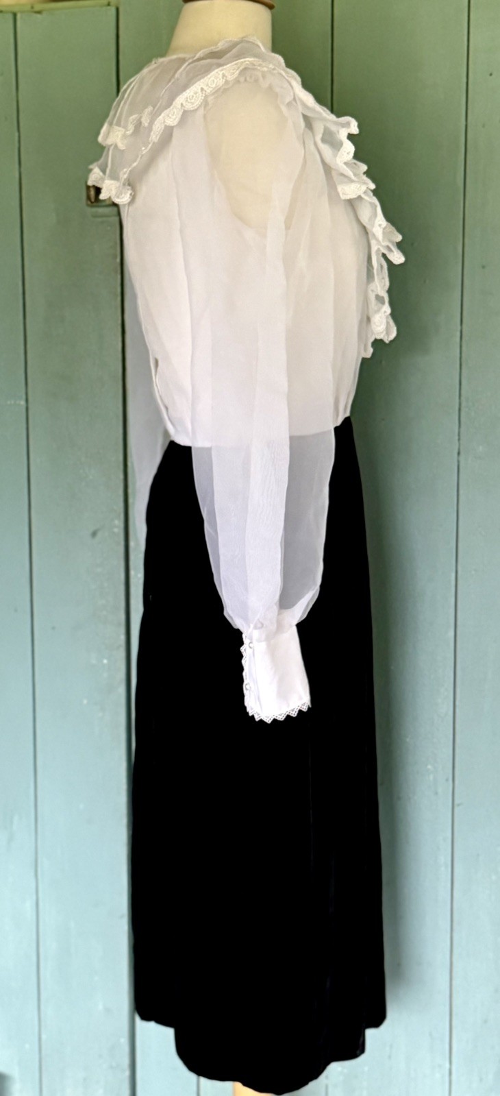 VTG Black Velvet White Organza Dress Straight Skirt Puff Slv Sailor Ruffle 7-8
