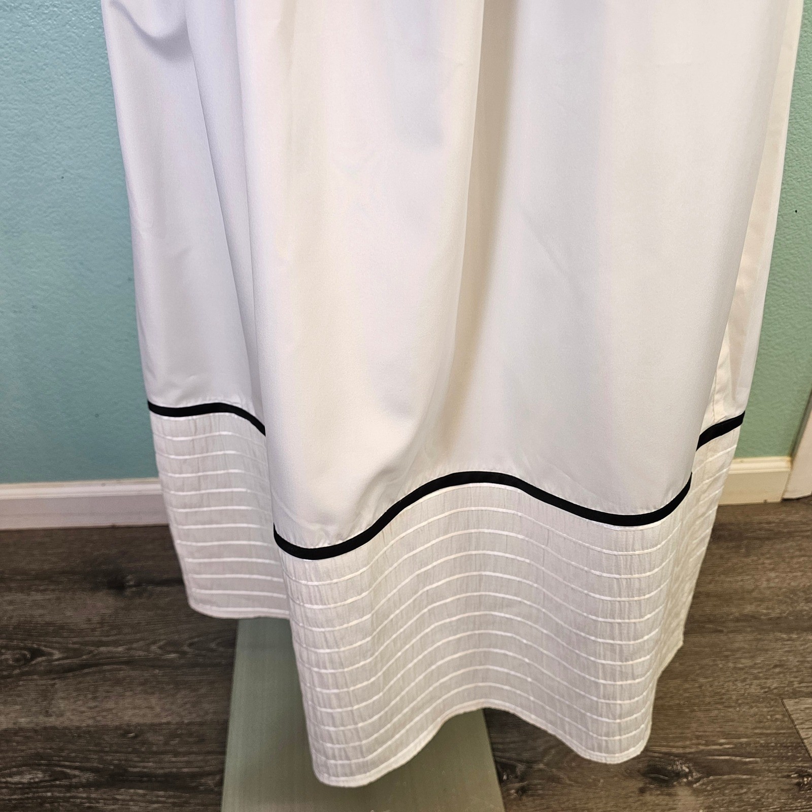 Vintage Joy Stevens California White Black Rosette Maxi Dress Spaghetti Strap