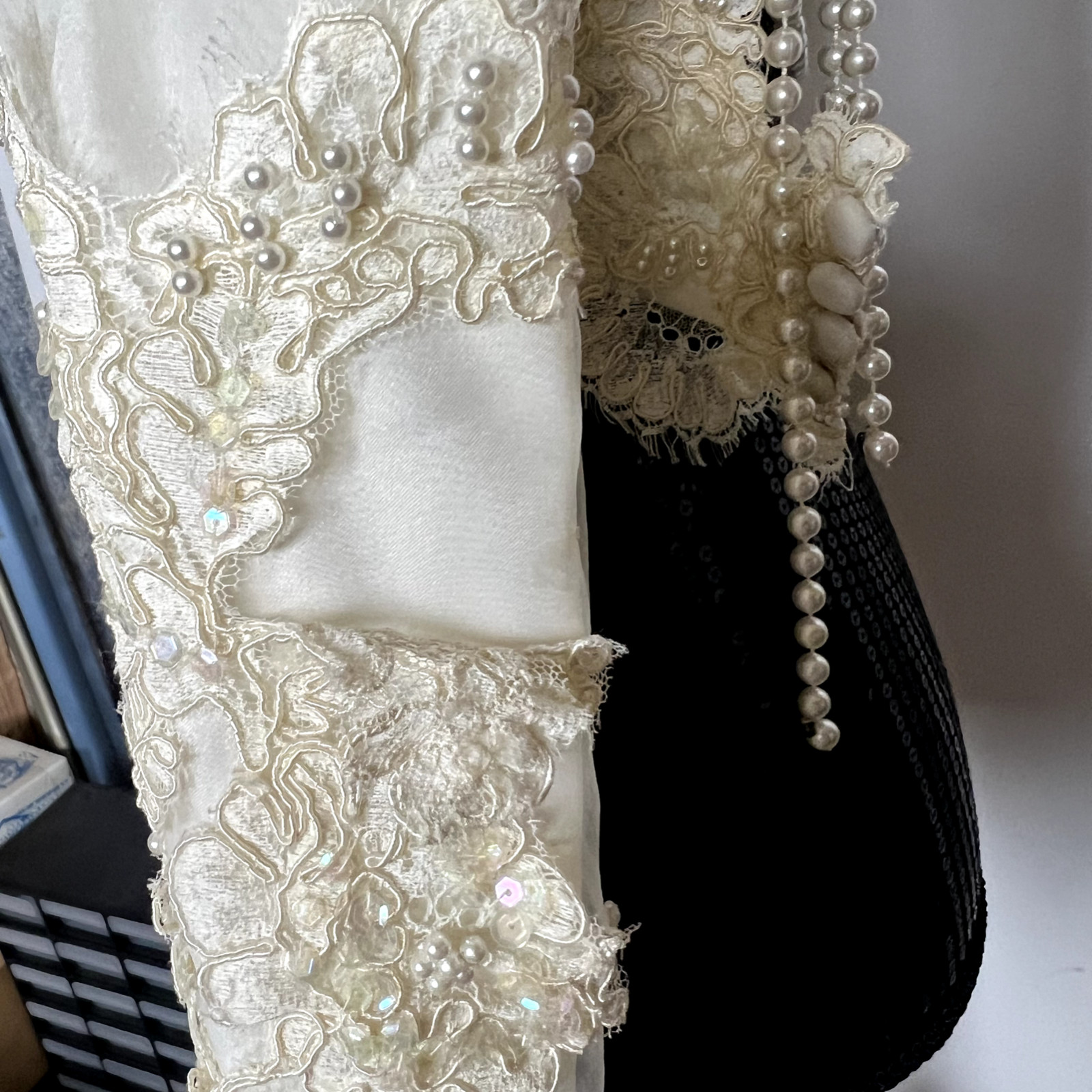 Pamela Caldwell Women Top Silk Lace Pearl Size XS S Ivory Hand made Vintage RARE