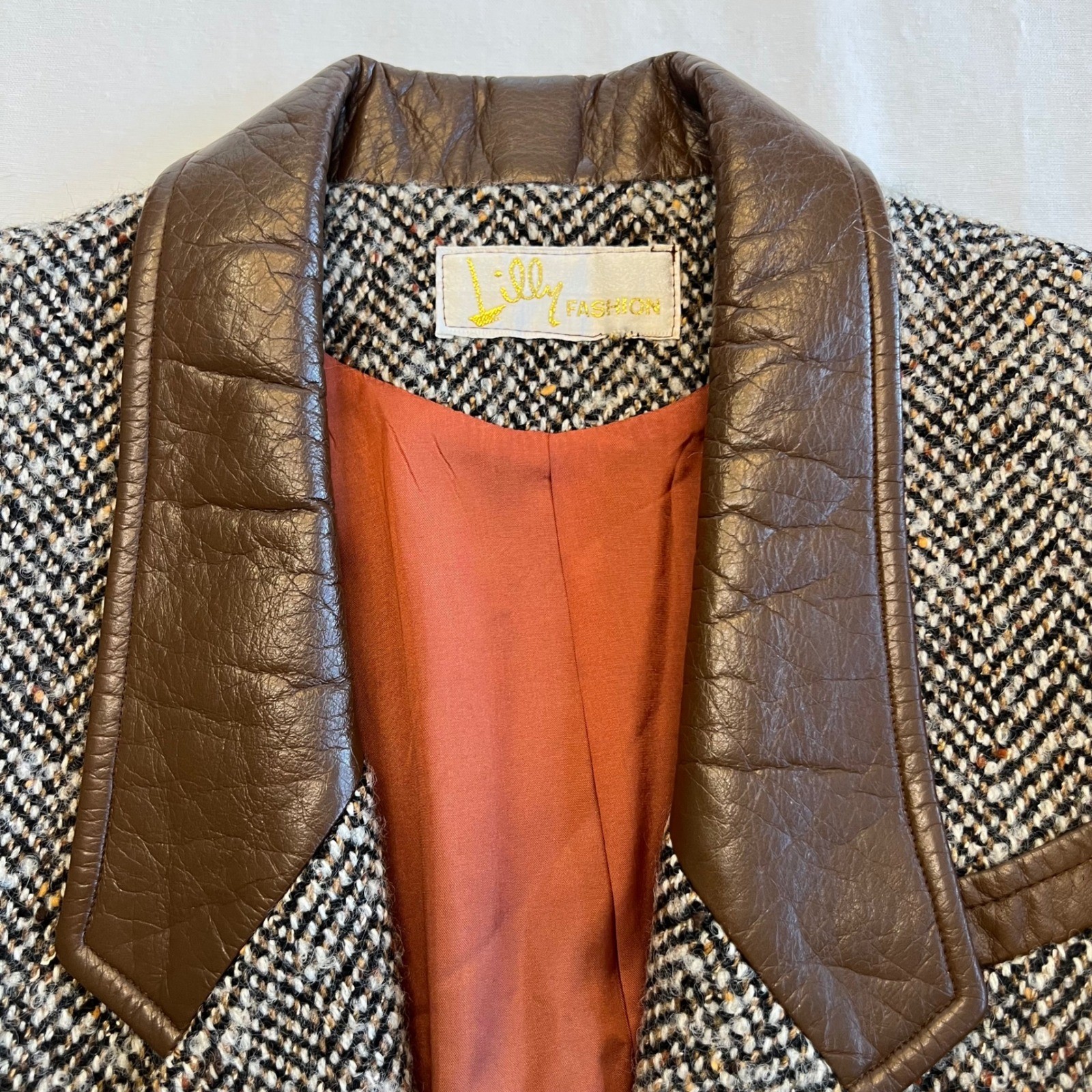 Lilly Fashion Women’s Vintage 80s Tweed Faux Leather Dark Academia Blazer Size M