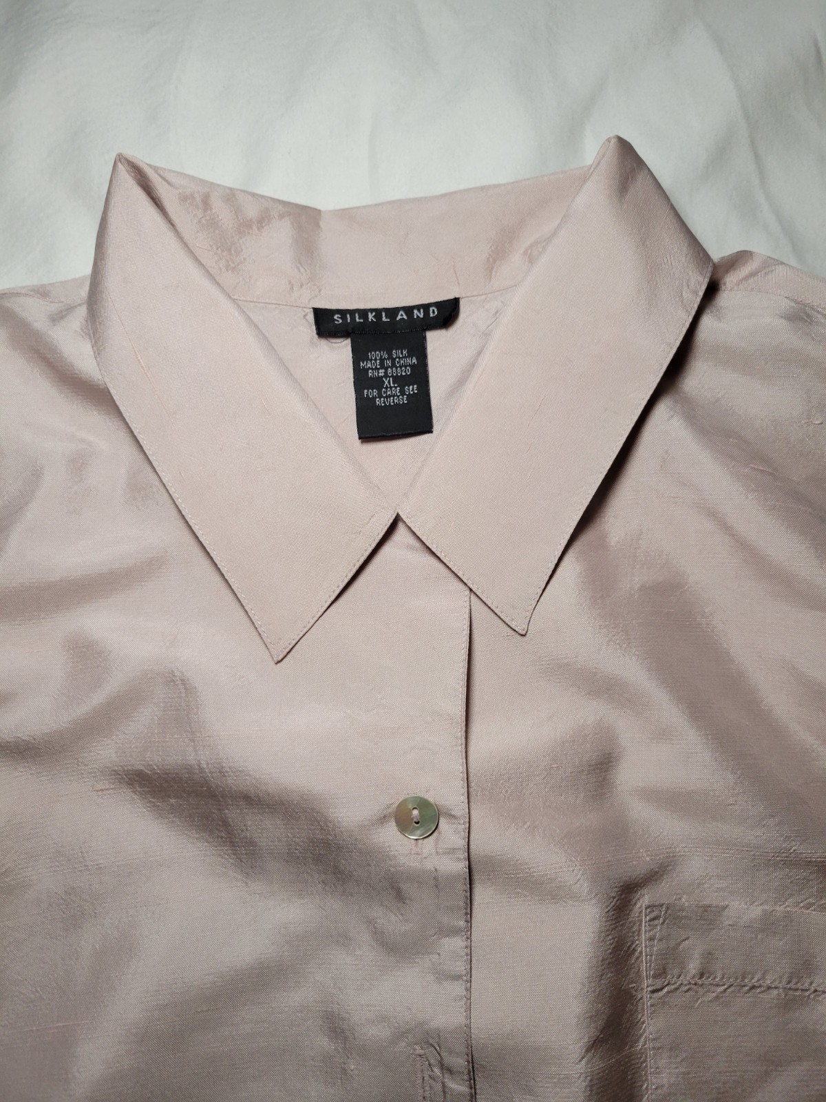 VTG Silkland XL Women’s Blouse 100% Silk Lt. Pink Long Sleeve Button Old Money