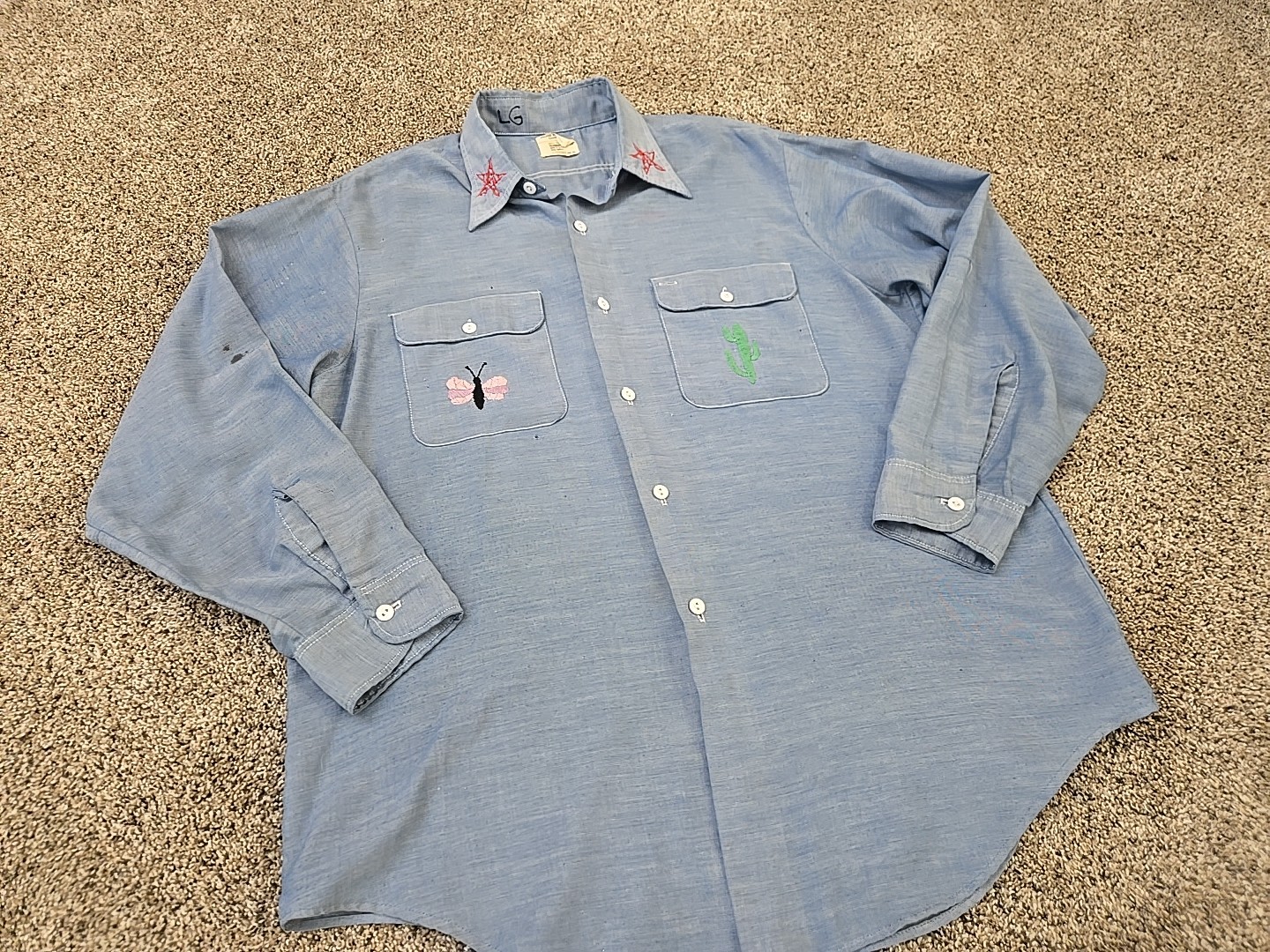 Big Mac Vtg 60s 70s Hand Embroidered Chambray Button-Up Shirt Womans Sz Large