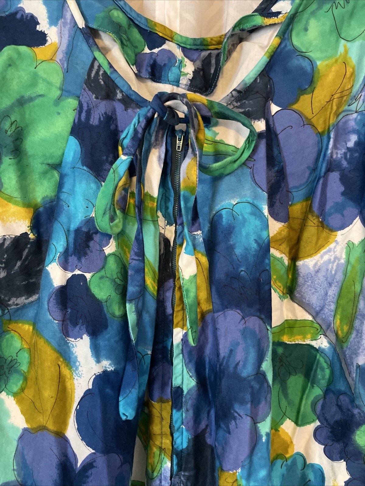 Vintage Kamehameha Hawaiian Dress Size Small Blue Floral Print