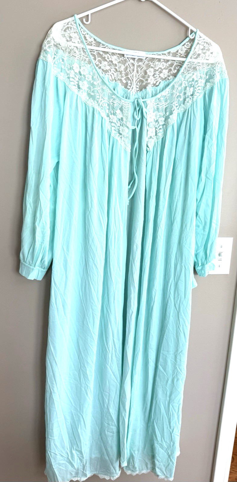 Vintage MISS ELAINE Aqua Robe Lingerie Size L