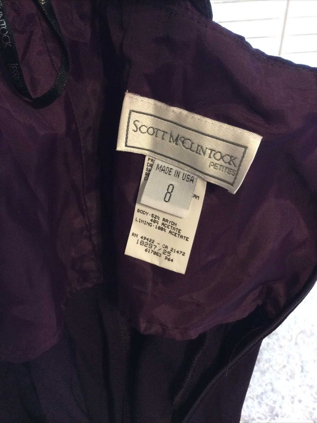 Vintage Scott McClintock Petites Sz.8 Formal Sheath Burgundy w/White Scrollwork