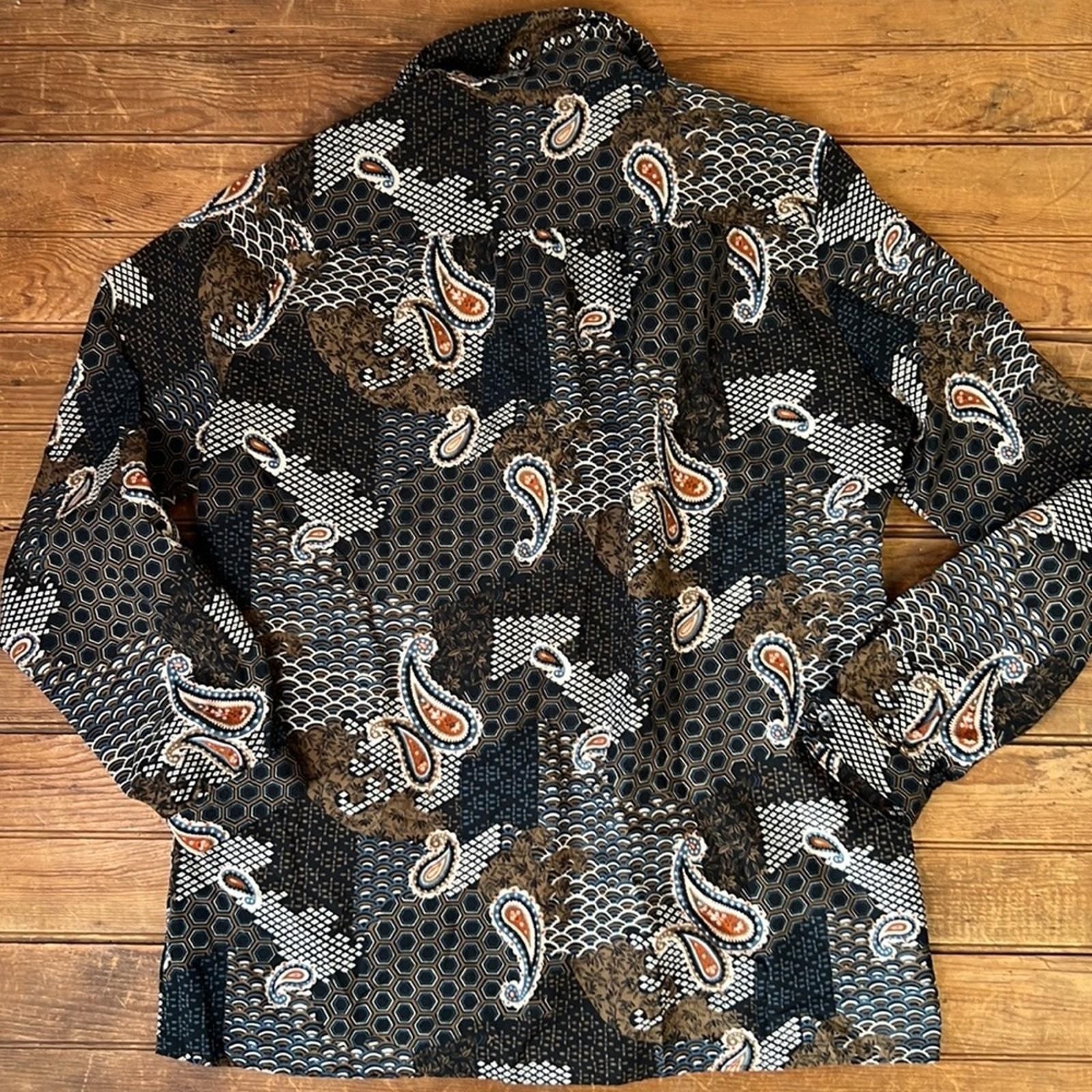 Women’s vintage classic 70’s blouse black and brown Paisley polyester size 12