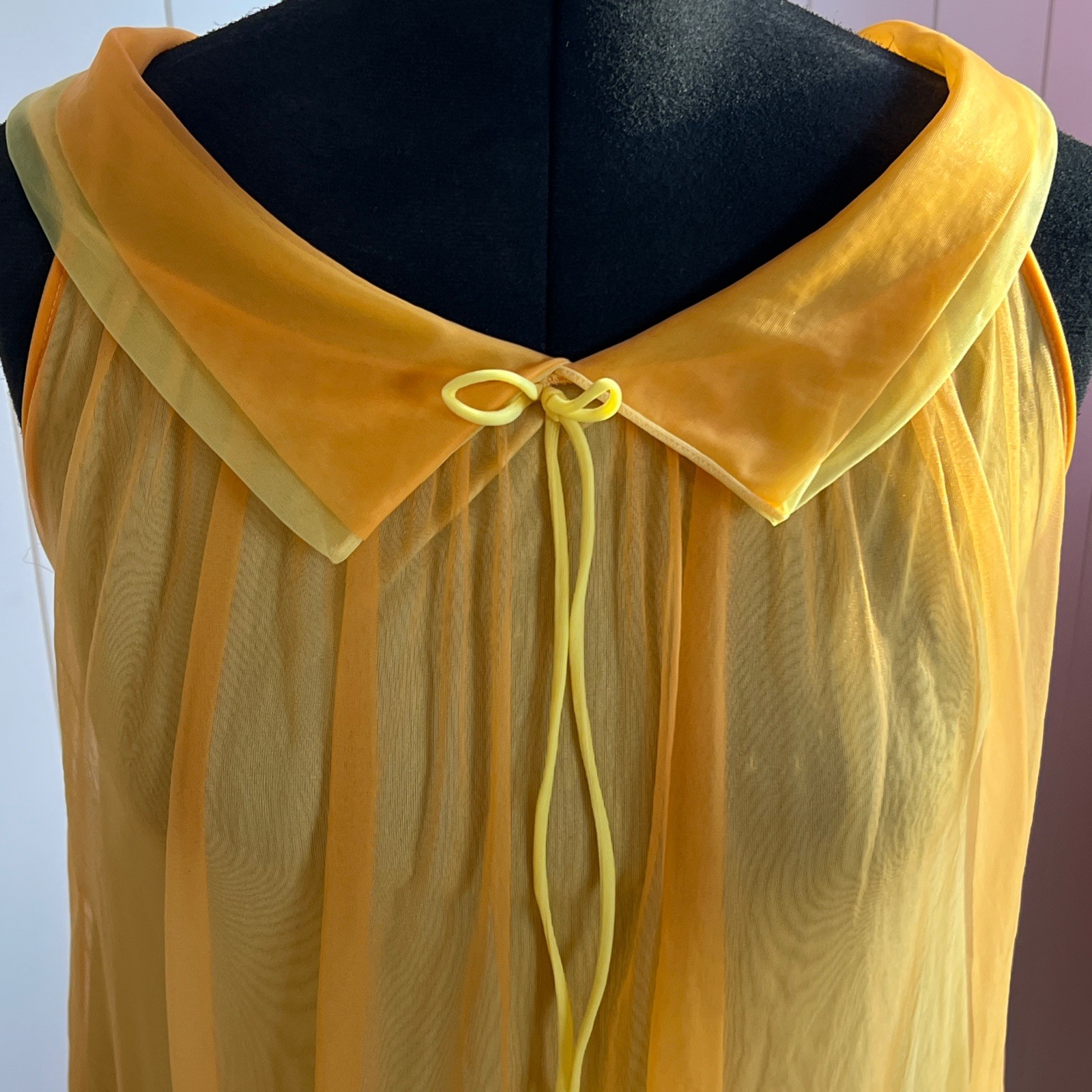 Vintage 1960s Yellow Nylon Chiffon Babydoll Nightgown Sheer Layered Collar M
