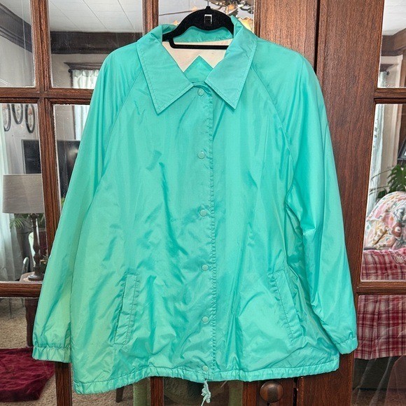 Current Seen Women 22W Teal Snap Front Windbreaker Jacket Made in Russia Vintage