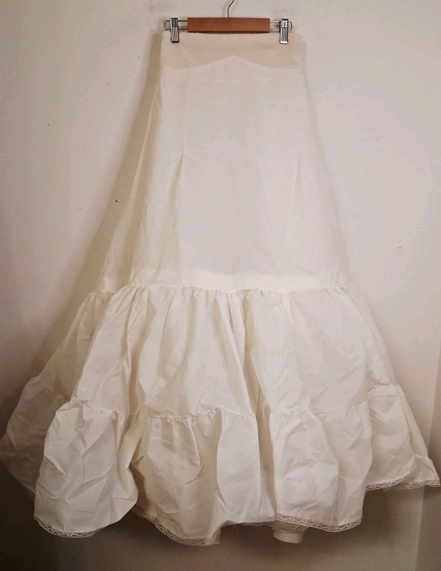 Vintage Petticoat Crinoline Slip Nylon Tulle Layered Full Bridal Petitcoat XS/S