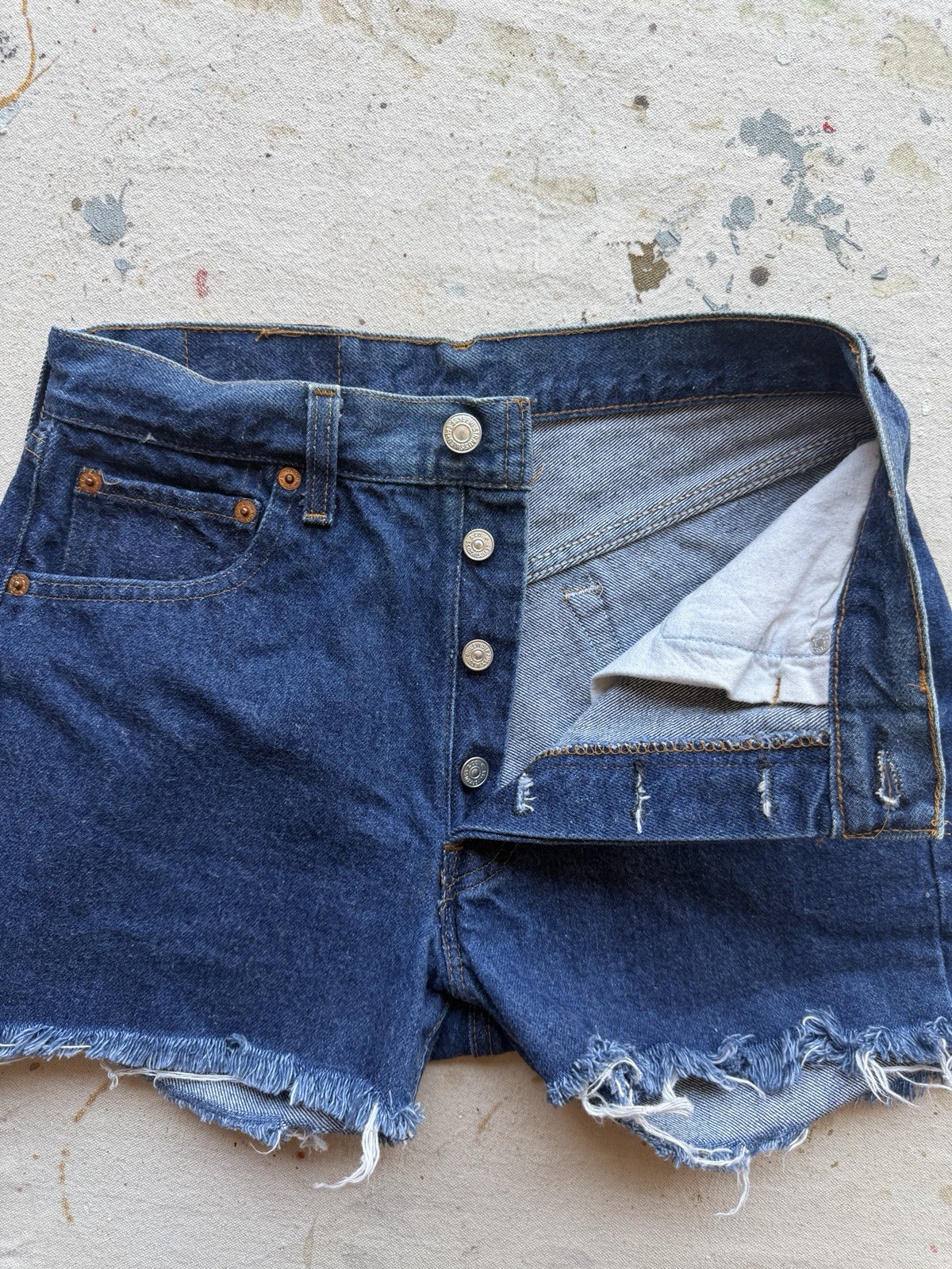 VTG 80s Levi’s 501 Redline Women’s Daisy Duke Cutoff Denim Shorts Size 28 Dark