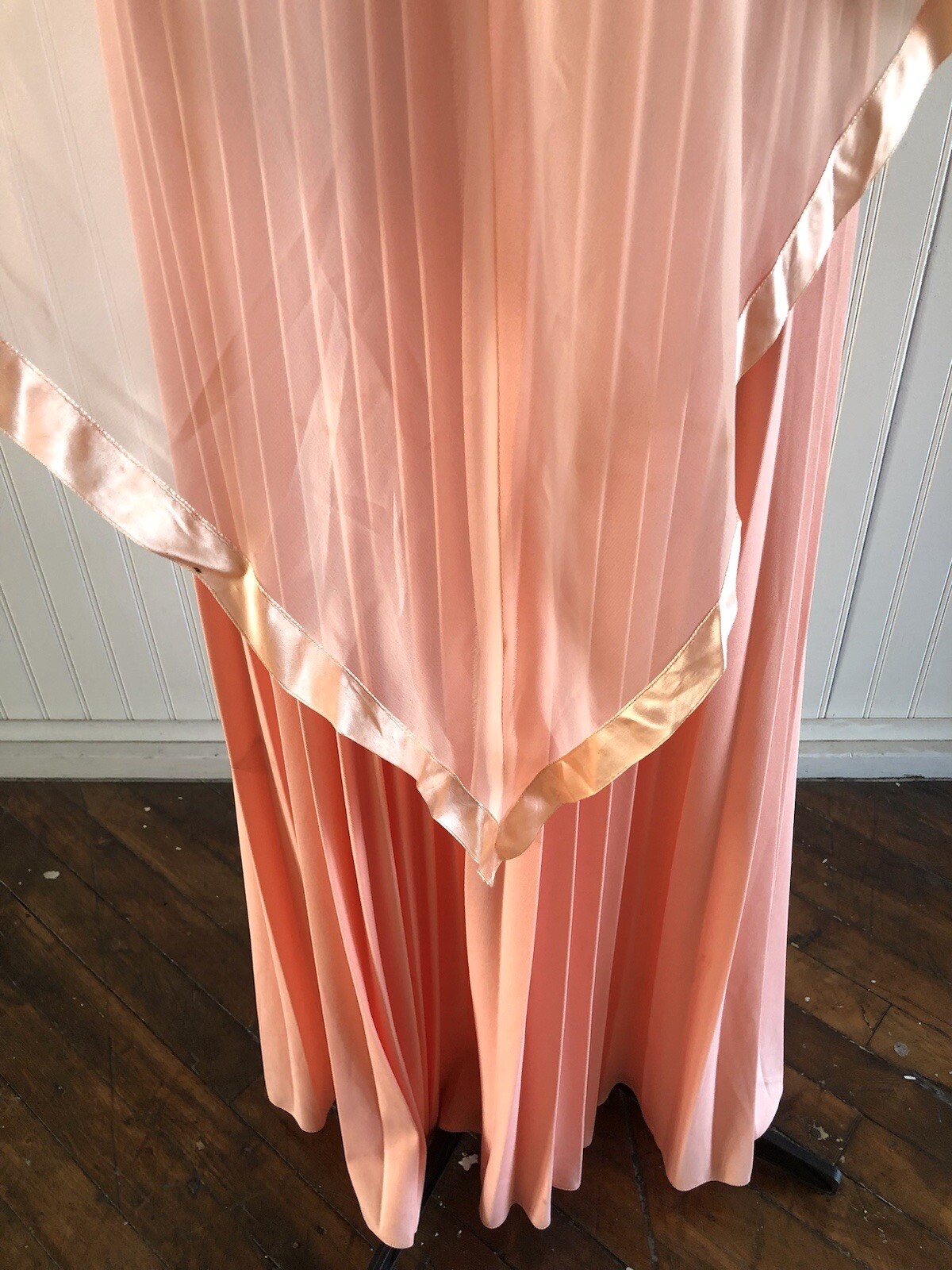 Vintage 70’s Peach Accordion Dress With Chiffon Caplet