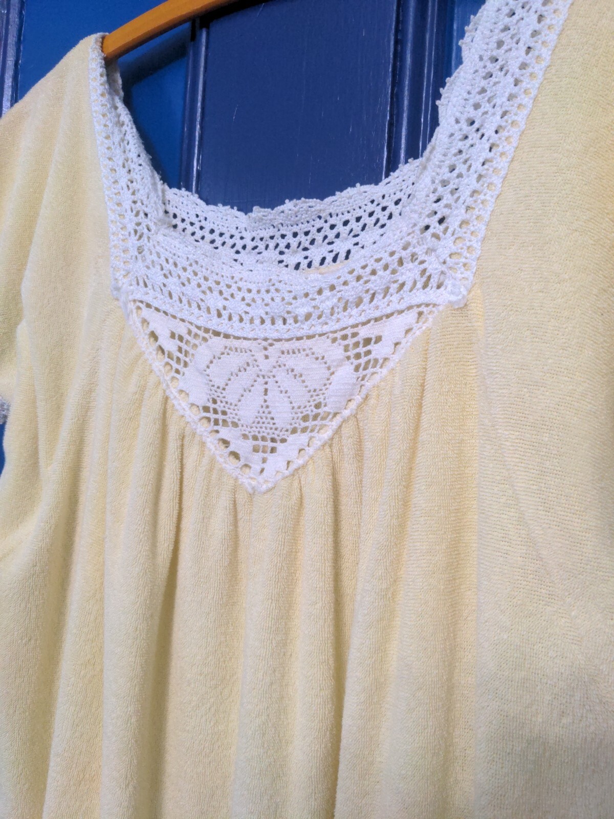 VTG Katz Women’s Terry House Dress/Kaftan/Crochet/Pockets Medium Yellow EUC 70s