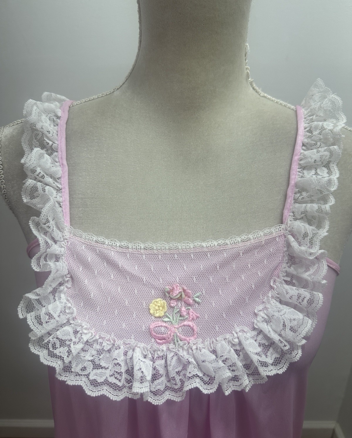 Vintage Spotlight Long Pink Lace Ruffle Nightgown Size Small Silky Nylon