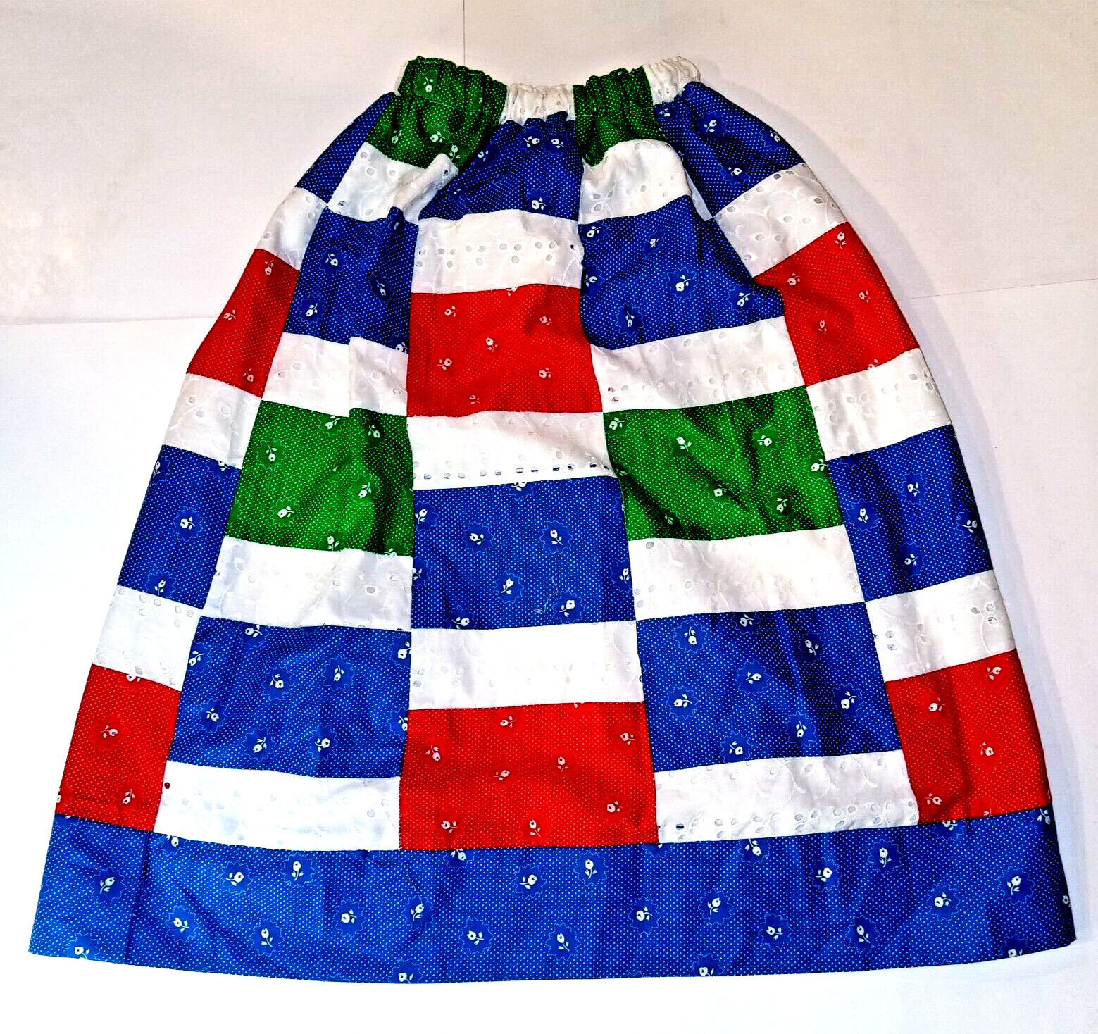 VINTAGE 1970s MR. HANK LINED PATCHWORK MULTICOLOR HIPPIE BOHO SKIRT-SIZE ZS-S