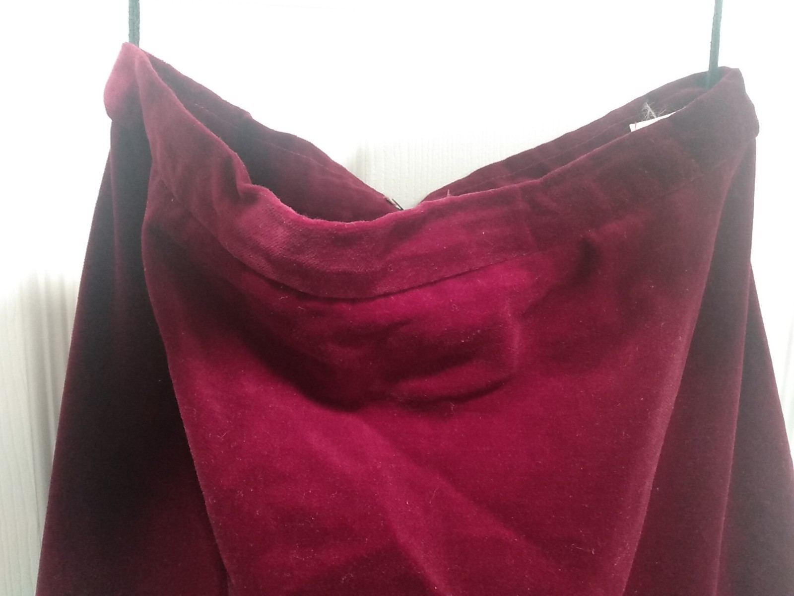 VTG Mountain Artisans Velvet Quilted Applique Skirt Burgundy Size 8 Handmade