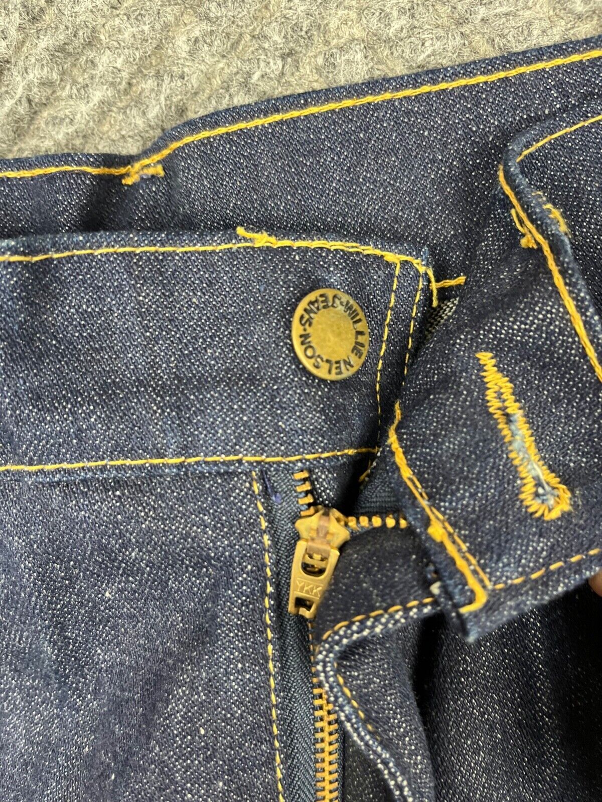 Vintage 80s WILLIE NELSON Denim Jeans Adult 26×35 Blue Dark Wash Embroidered NOS