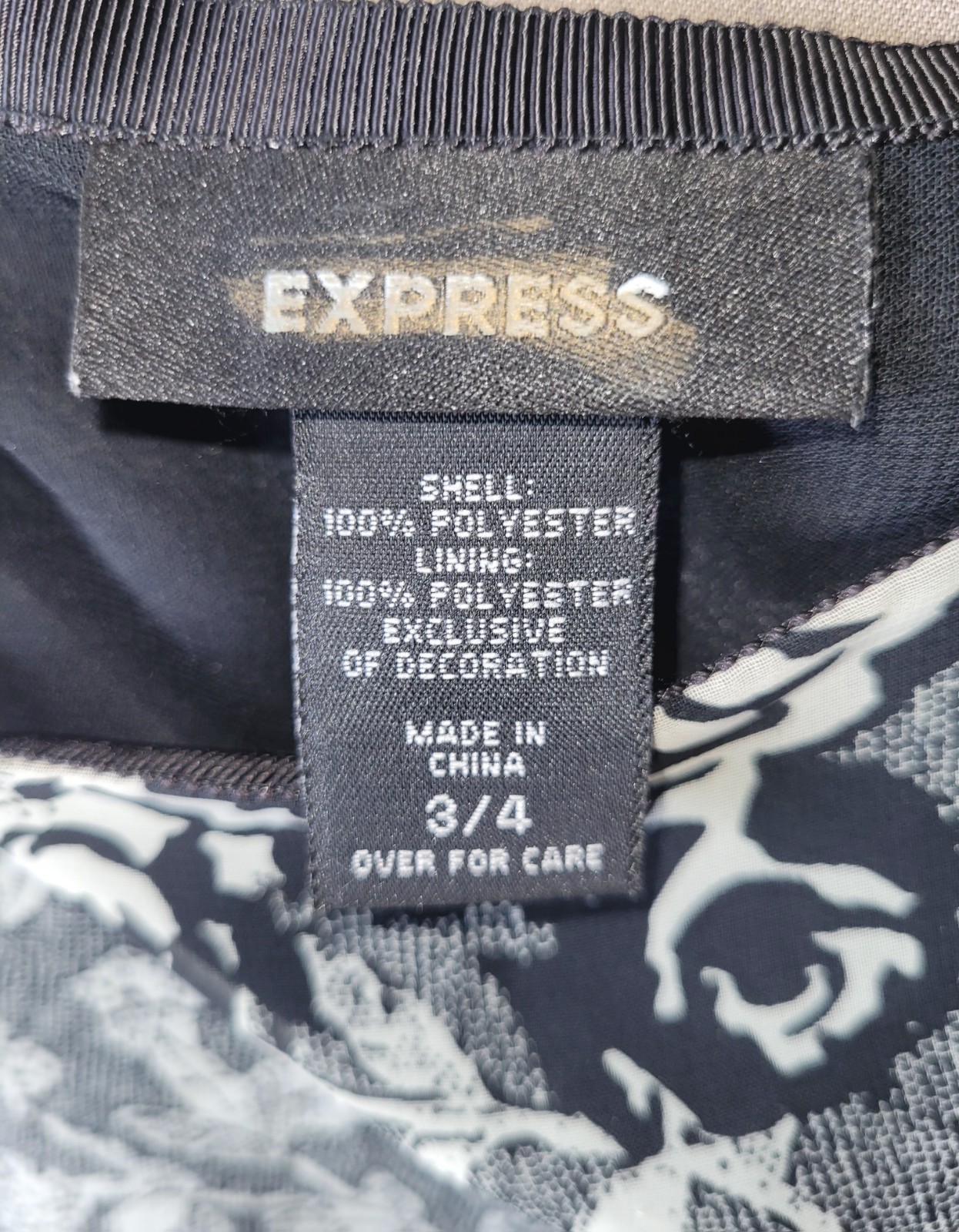 Gorgeous Vintage 90s EXPRESS Floral Print 3/4 Length Lined Skirt Size 3/4