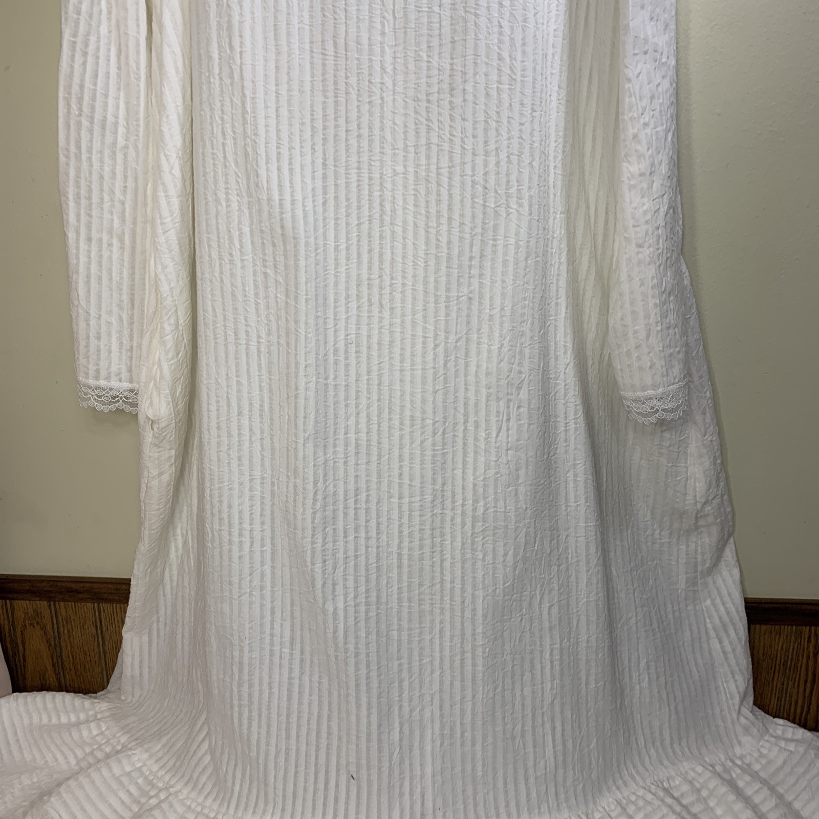 Vintage Willow Creek White Lace Dress Gown Robe Large Cottagecore Prairie Ruffle