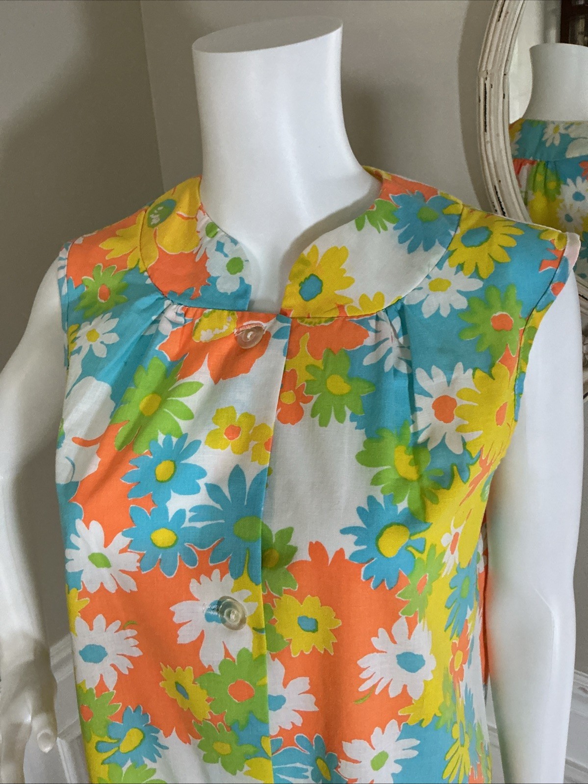 1960s Mod House Dress Sleeveless Button Front Flower Power Cotton Shift Dress