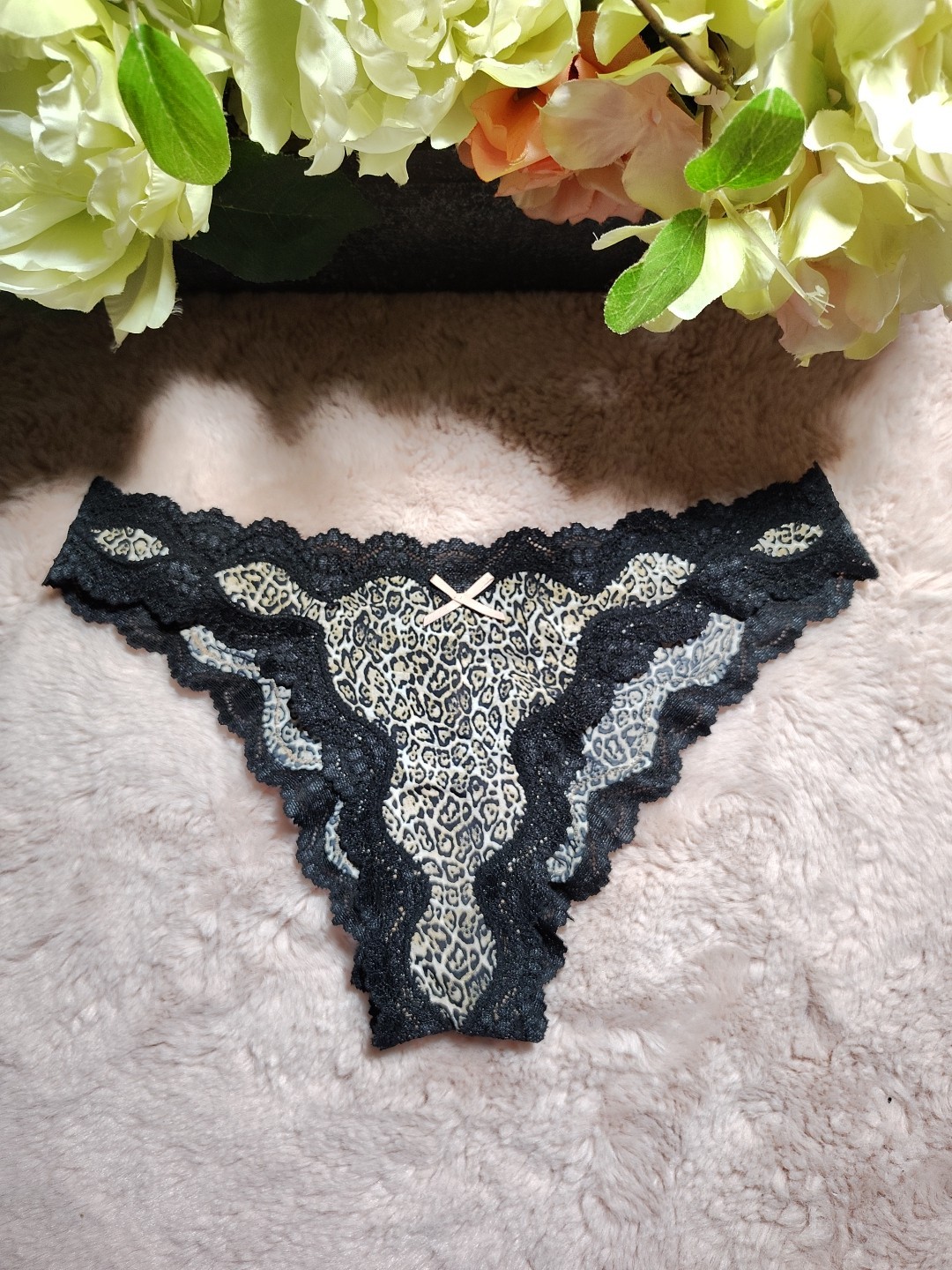 Vintage Victorias Secret Rushed Back Leopard Cheekini OS, Year 2013