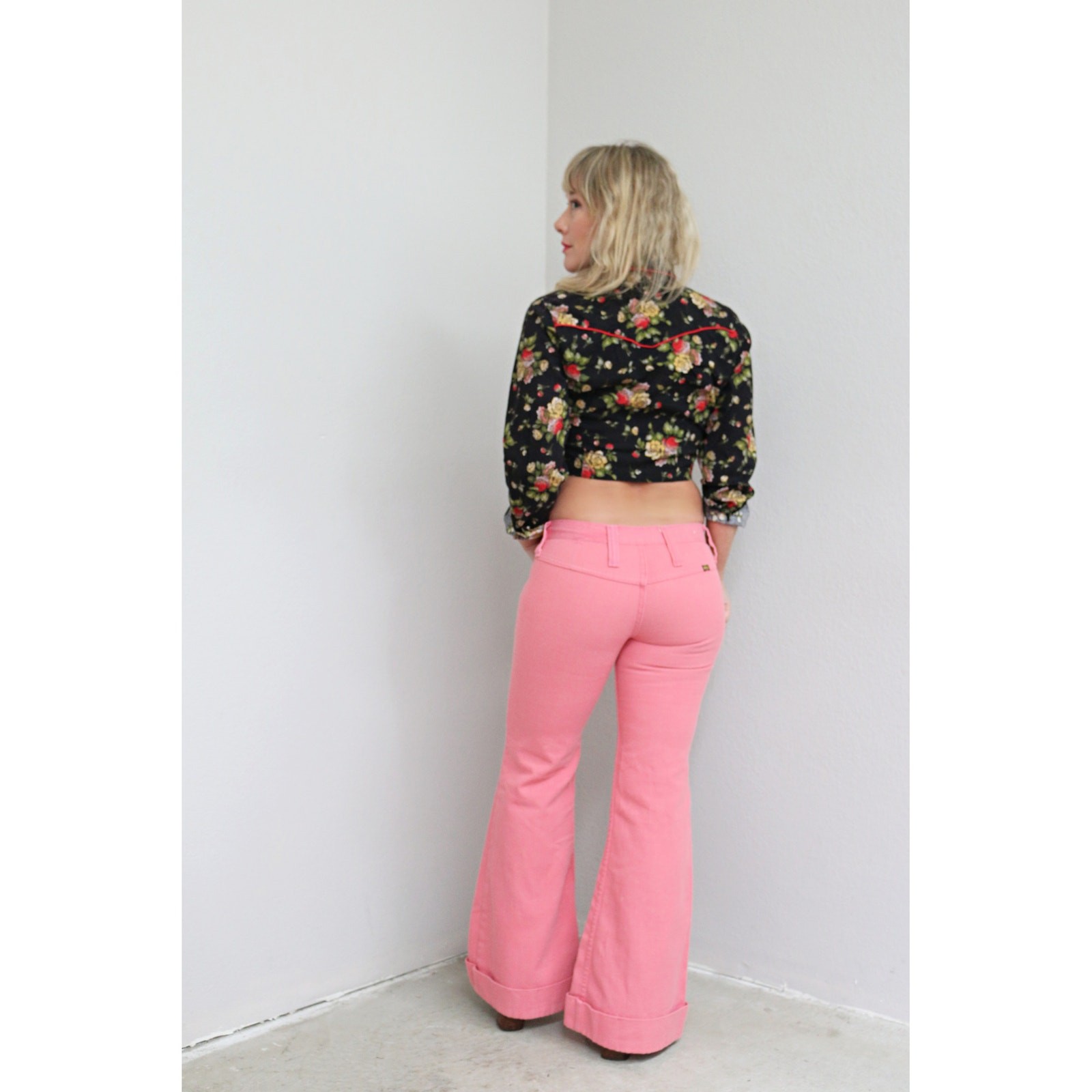 1970’s Vintage Maverick Salmon Pink Low Rise Bell Bottoms Pants ~ Women’s XXS XS