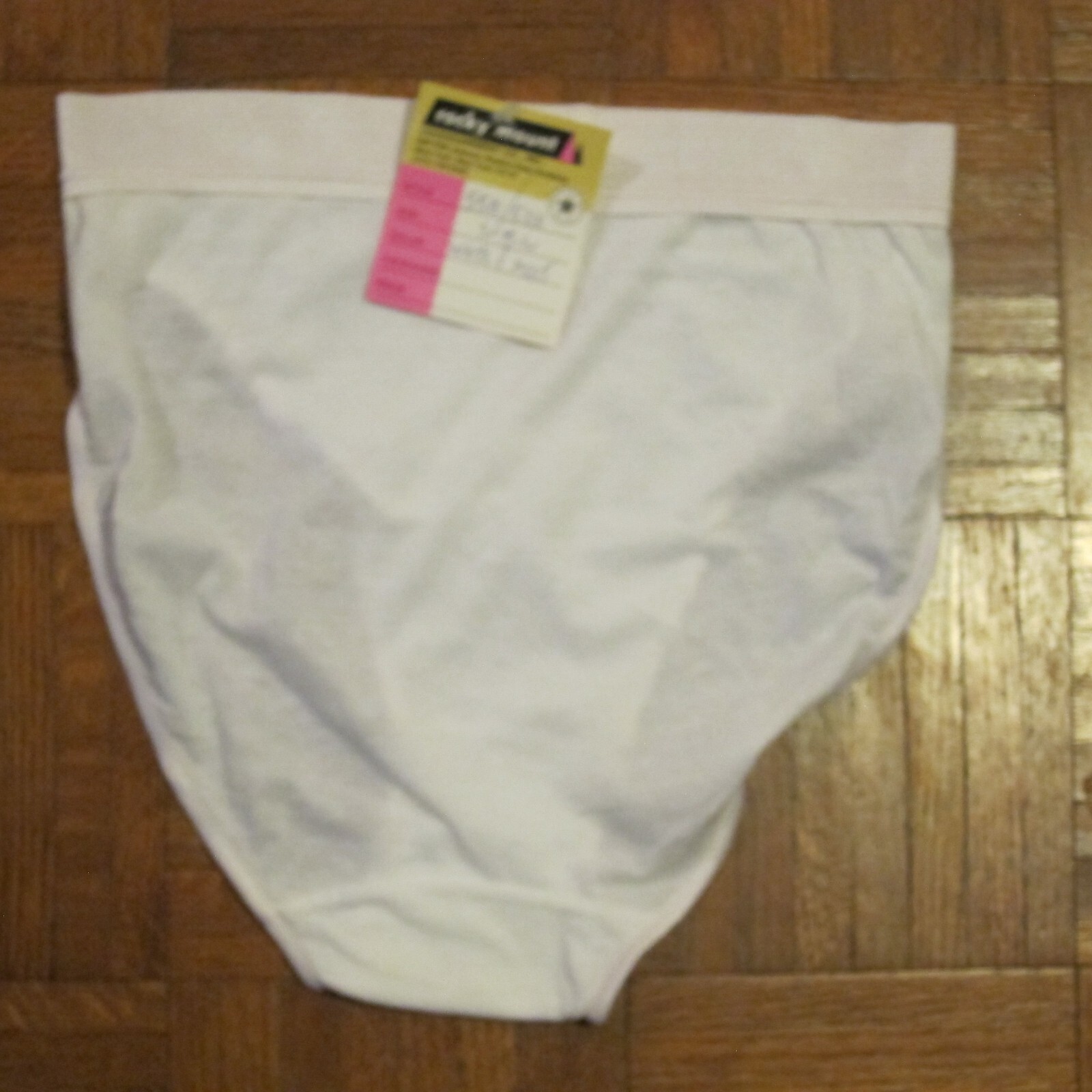 VINTAGE HIGH CUT HIPSTERS RN 20278 ROCKY MOUNT UNDERGARMENT CO MED