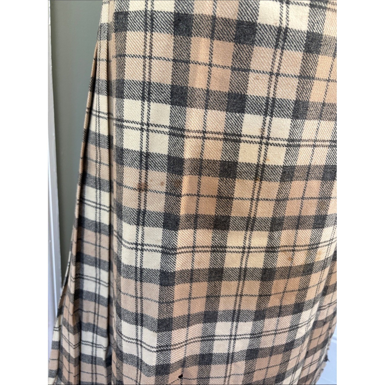Vintage 100% Wool Scottish Plaid Scotland Kilt Pleated Midi Skirt size 38