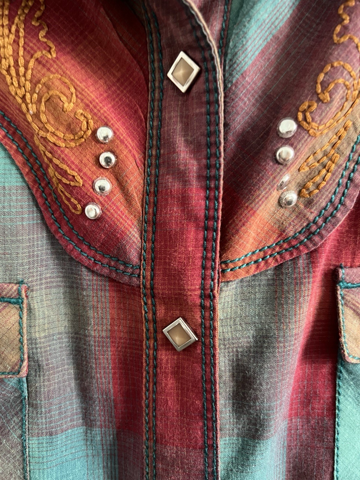 Vtg WRANGLER Western Shirt Women L Turquoise Multi Plaid Diamond Snap Cowgirl