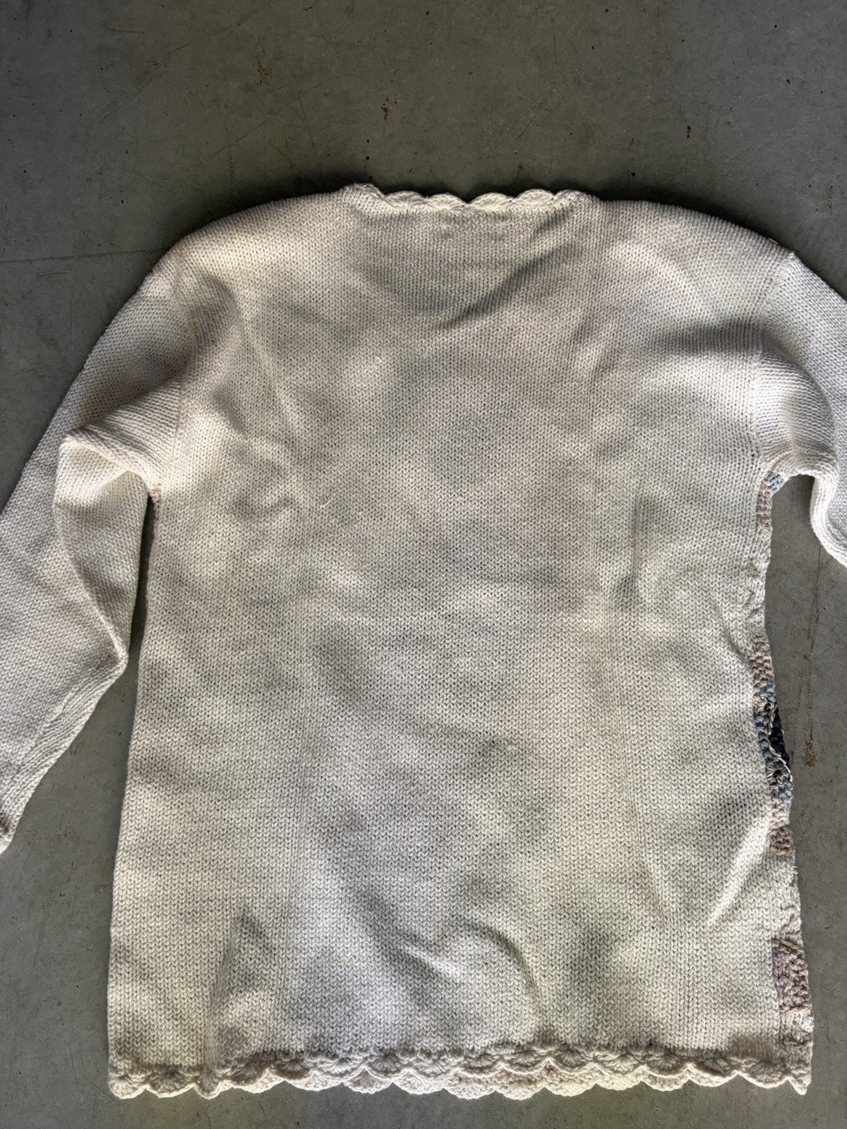 Vtg Jennifer Reed Hand Knit Long Crew Floral Medallion Embroidered Sweater M