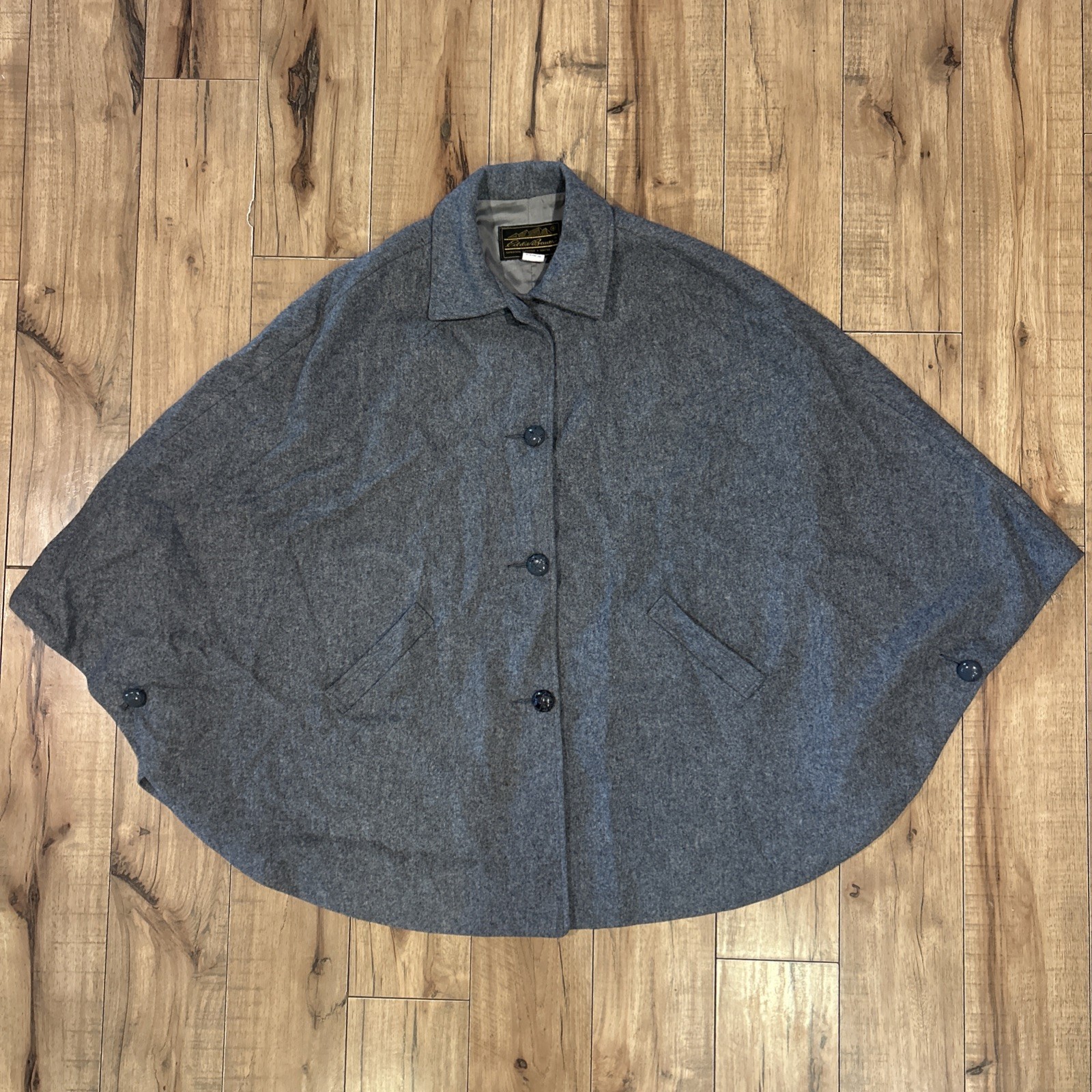 Vintage C.C. Filson Co Eddie Bauer Women’s Cape Size M 100% Virgin Wool Gray USA