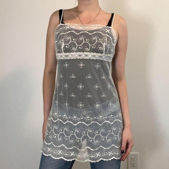 Vintage Victoria’s Secret 2007 White Lace Sheer Slip