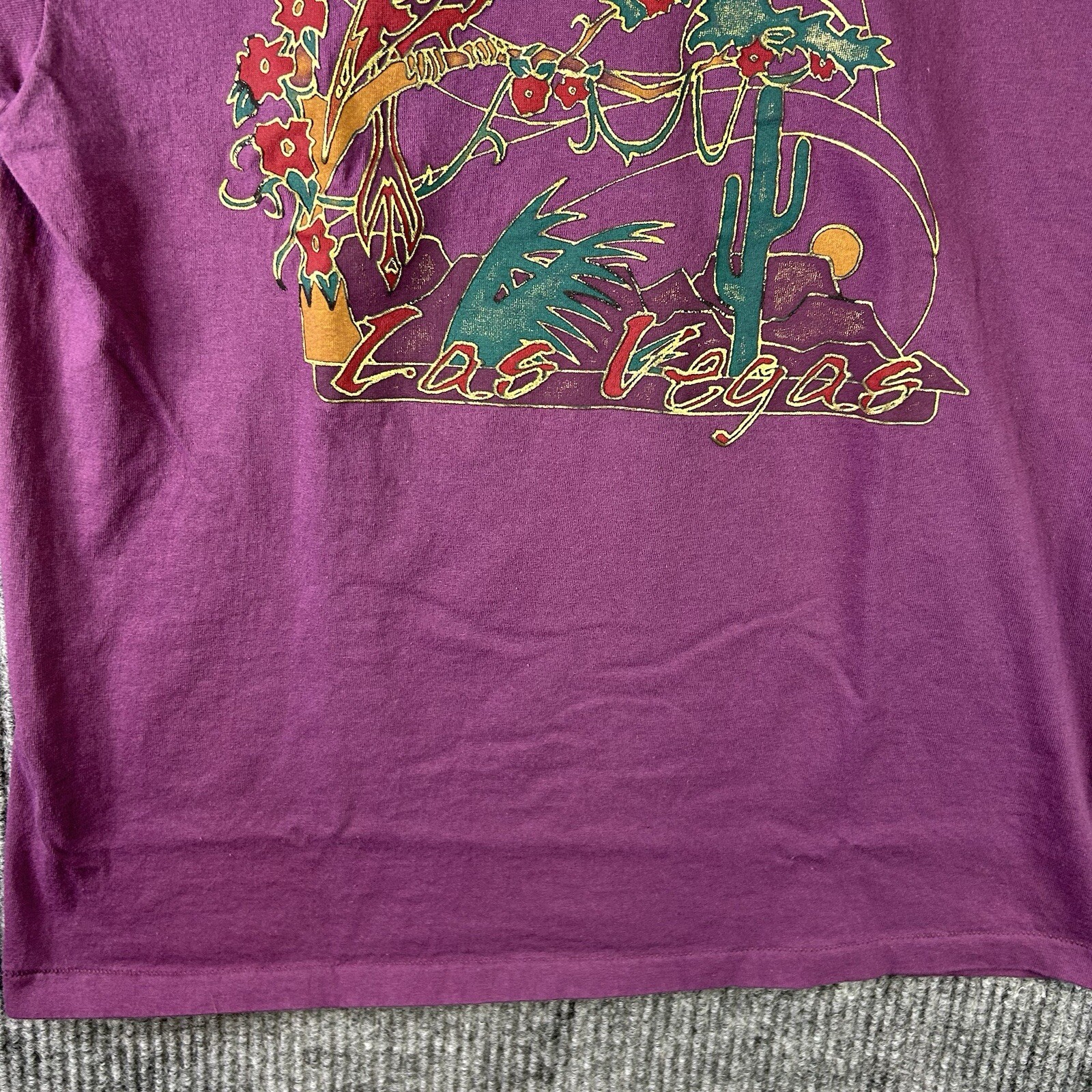 Vintage Las Vegas T Shirt Women’s Large Single Stitch Purple Made In USA