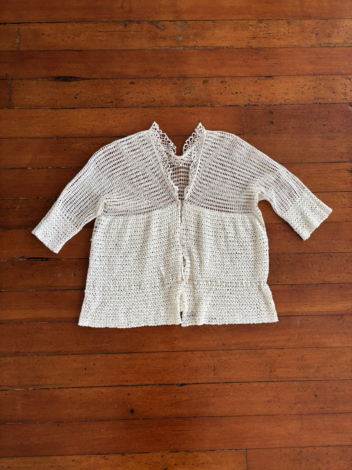 Antique Edwardian 1910s 1920s Ecru Rayon Crochet Knit Top/Sweater Ruffle Edging