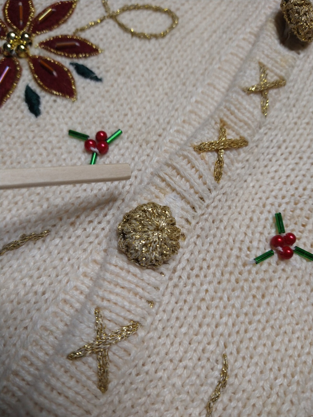 Vtg 90s Bobbie Brooks Poinsettia Holiday Christmas Beaded Metallic Sweater Vest