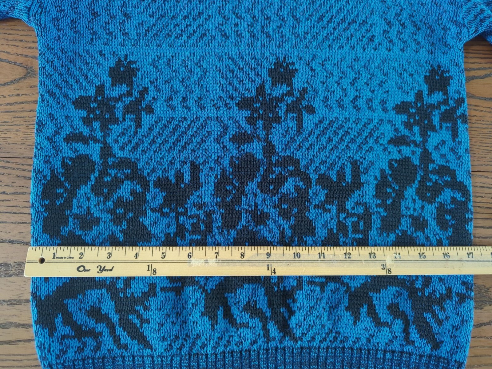 Vintage Tan F Jay long sleeve Sweater Blue & Black abstract floral Pattern Sz M