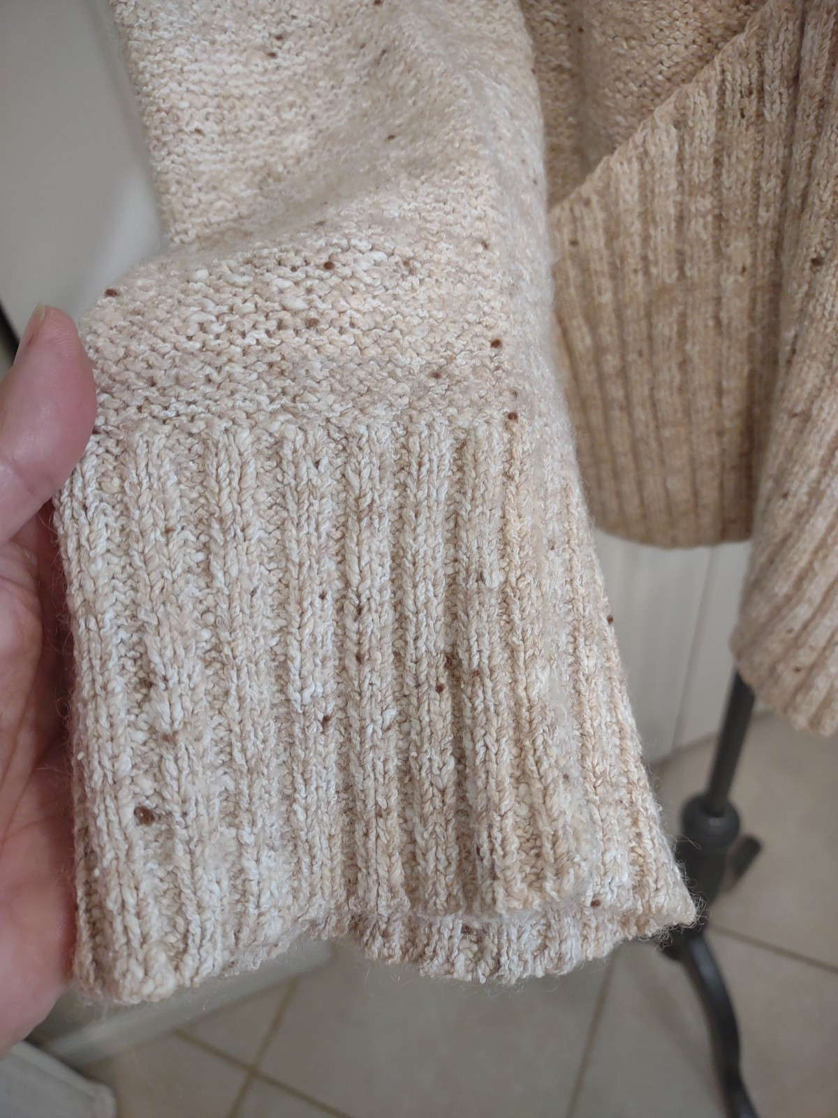 True Vintage 1970’s Boho Style Nubby Cardigan Bell Shape Oatmeal Beige Small