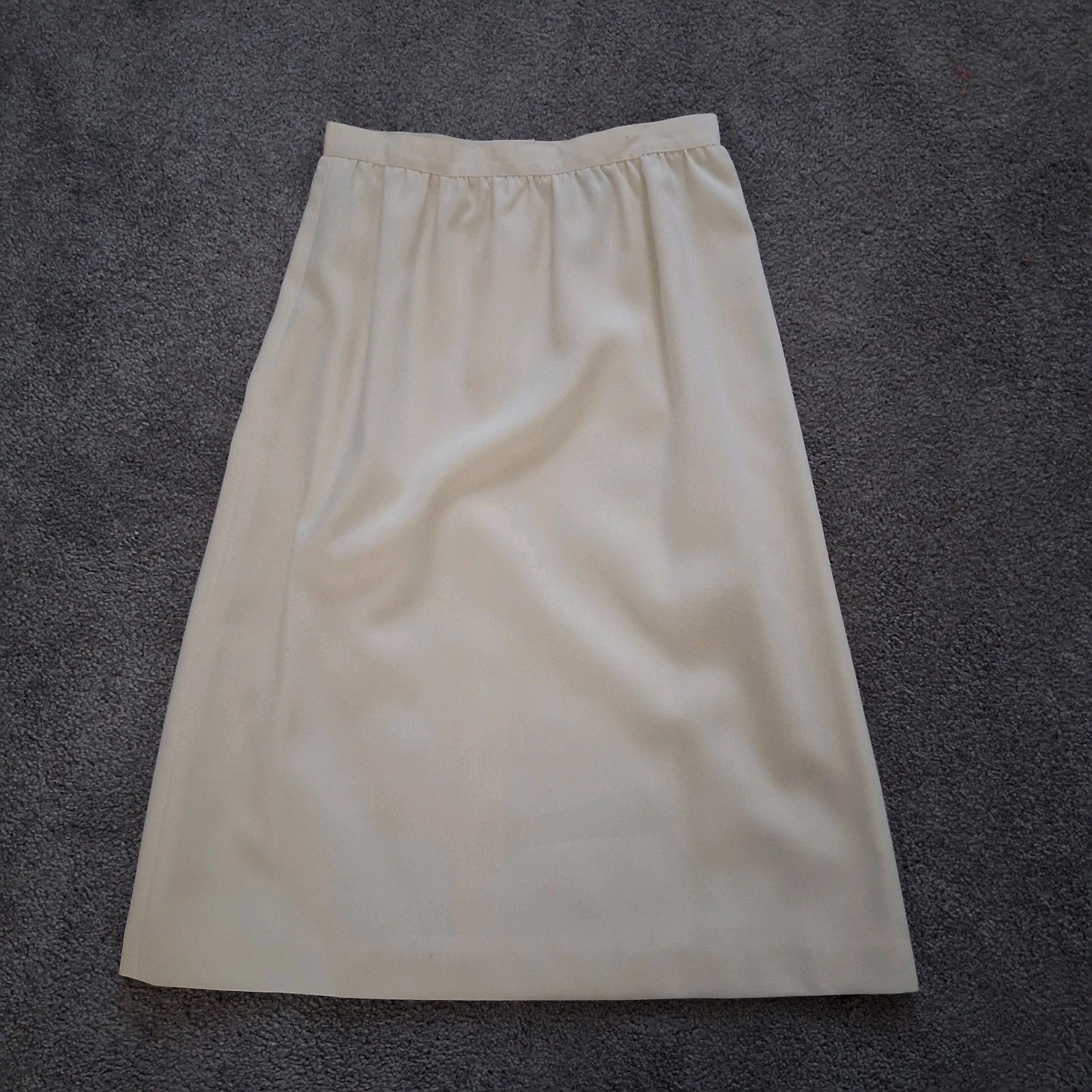 VTG Sasson Women’s Cream/Off-White Skirt Suit Outfit Size 10/11 Lined