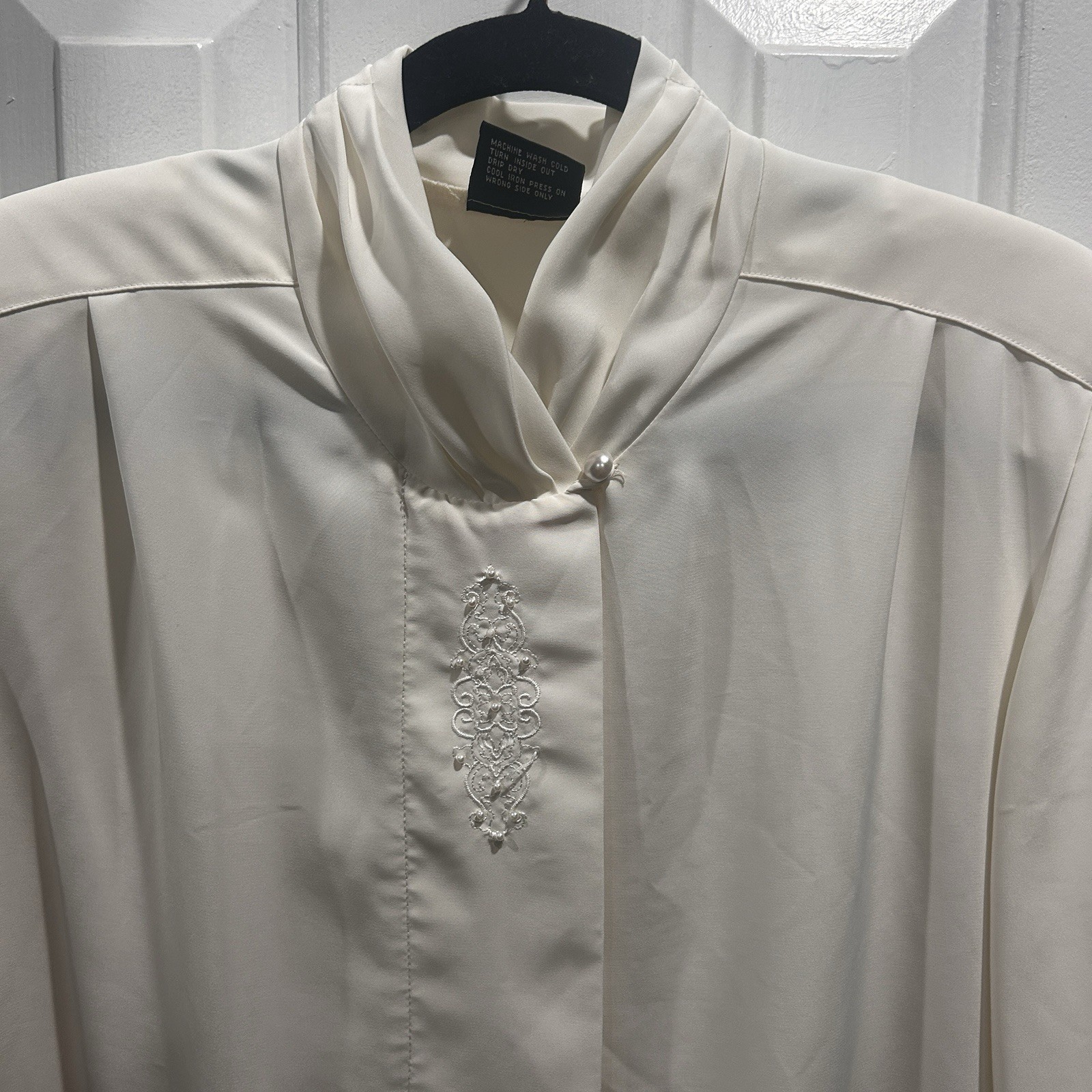 Vintage Pyke Limited Dress Blouse Women’s SM Whimsical Style Pearl Buttons