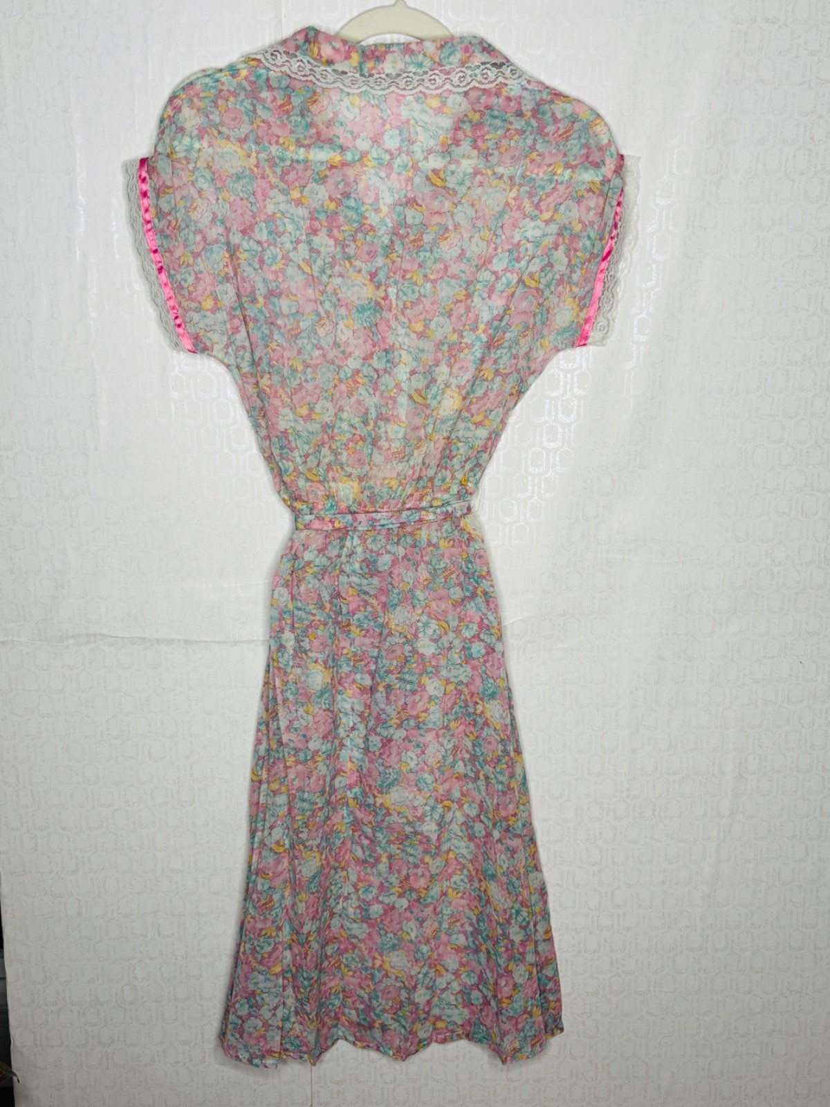 VTG 70’S AVON FASHION PINK FLORAL SEMI SHEER LACE TRIM COTTAGECORE BOHO*S