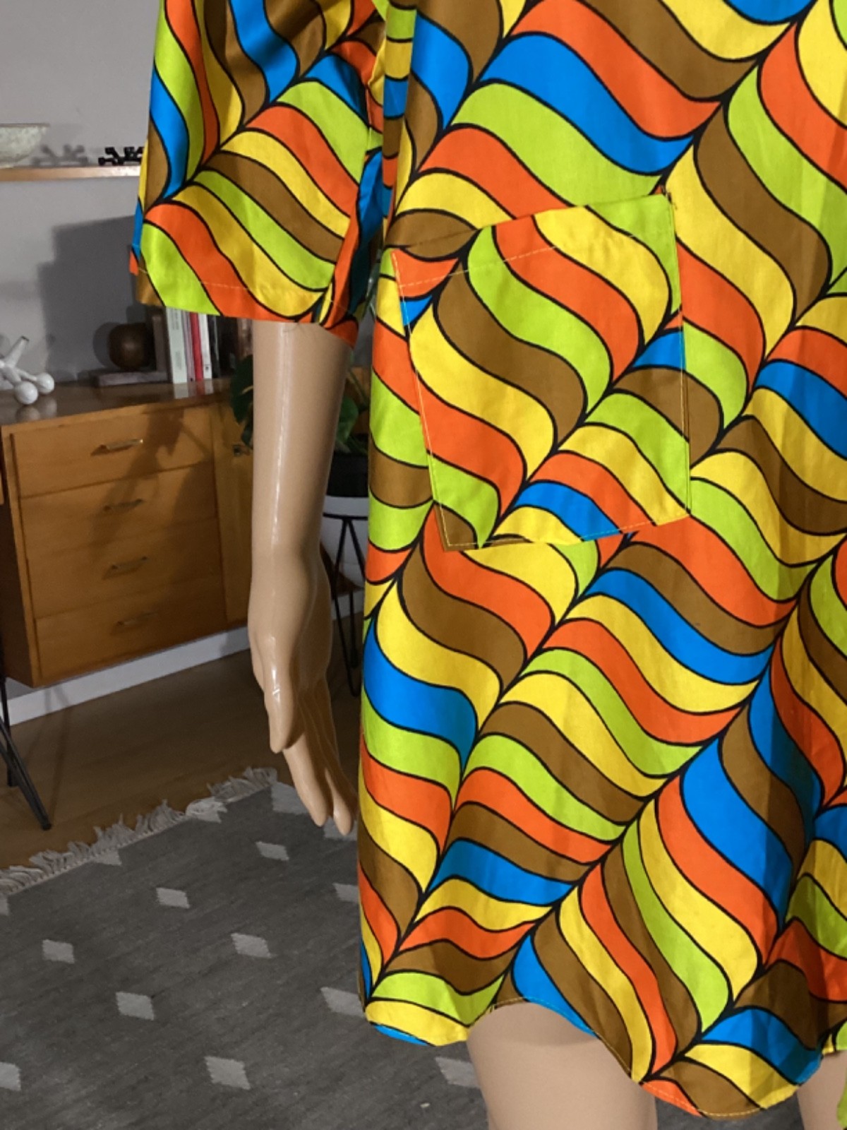 Vintage 1970s Womens Psychedelic MCM Smock Open Back Top Sz M