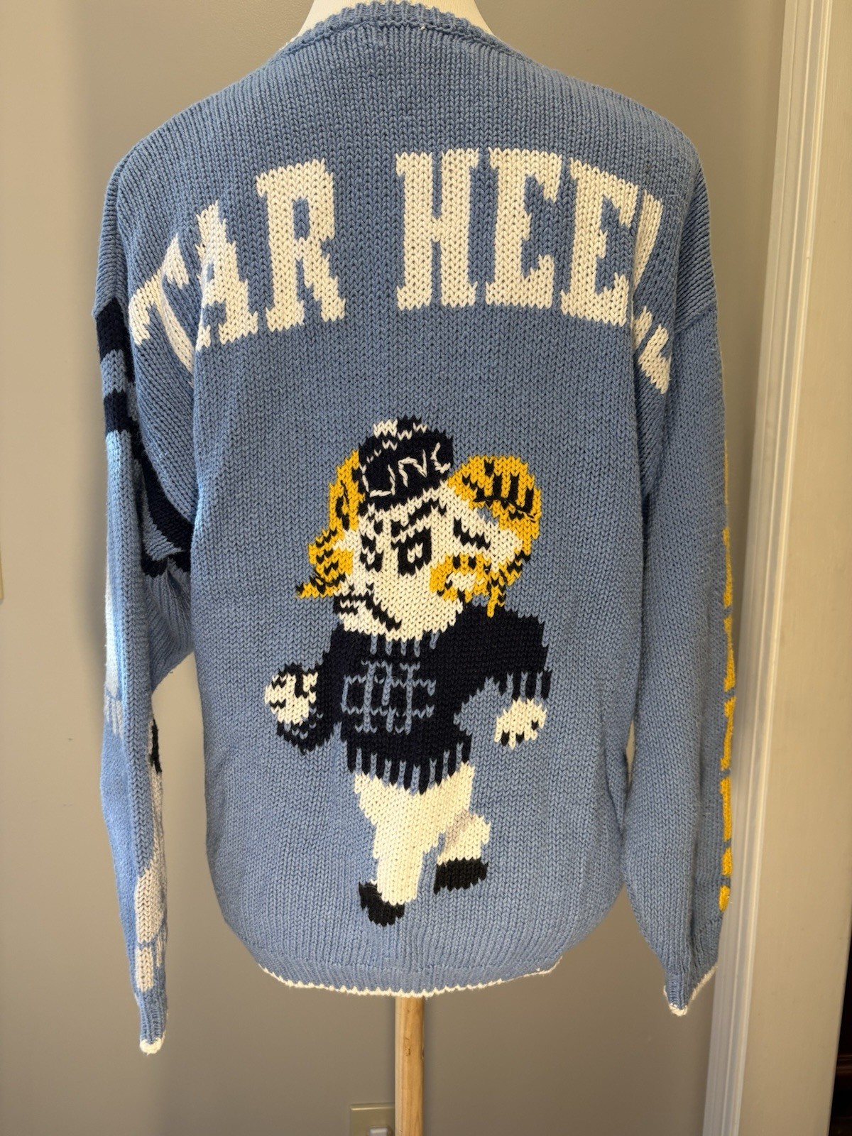 Vintage Belle Point UNC Tarheels Basketball Cardigan Size Large