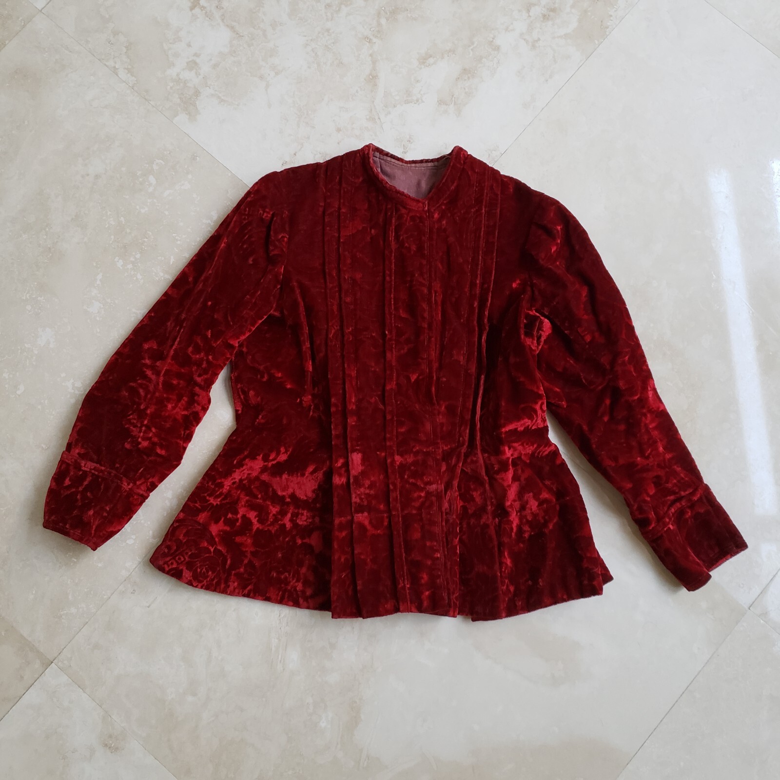 Rare Vintage 1950s XS Small Hungarian Floral Motif Velvet Ethnic Folk Blouse Red