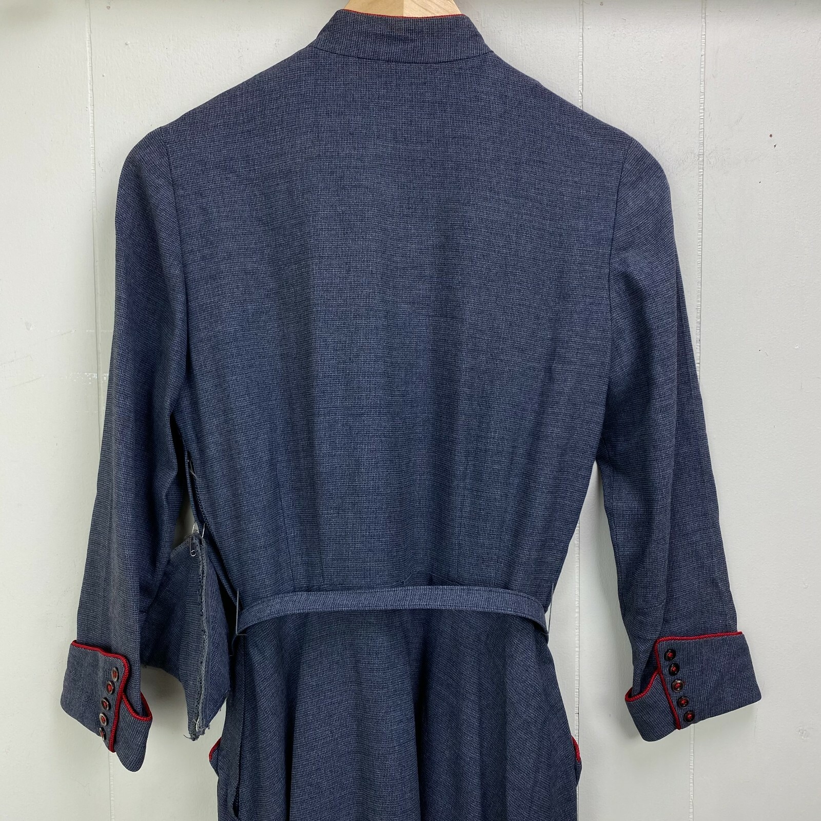 Vintage 40s 50s Paul Sachs Bluish Gray Dress w/ Red Trim Belted Pockets Size 6