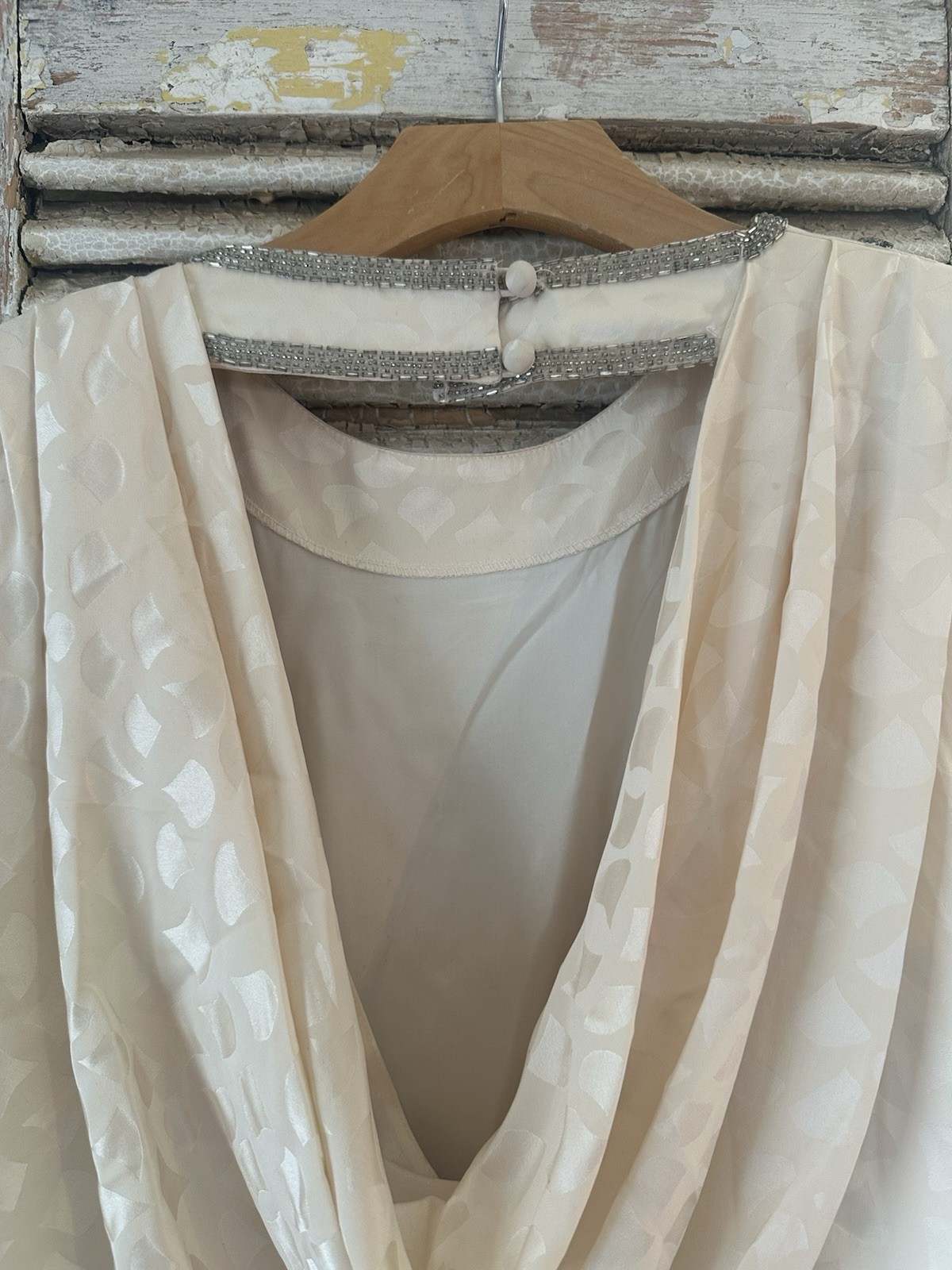 B12 A.J. Bari Silk Cream Brocade Gold Sequin Formal Evening Dress Size 6