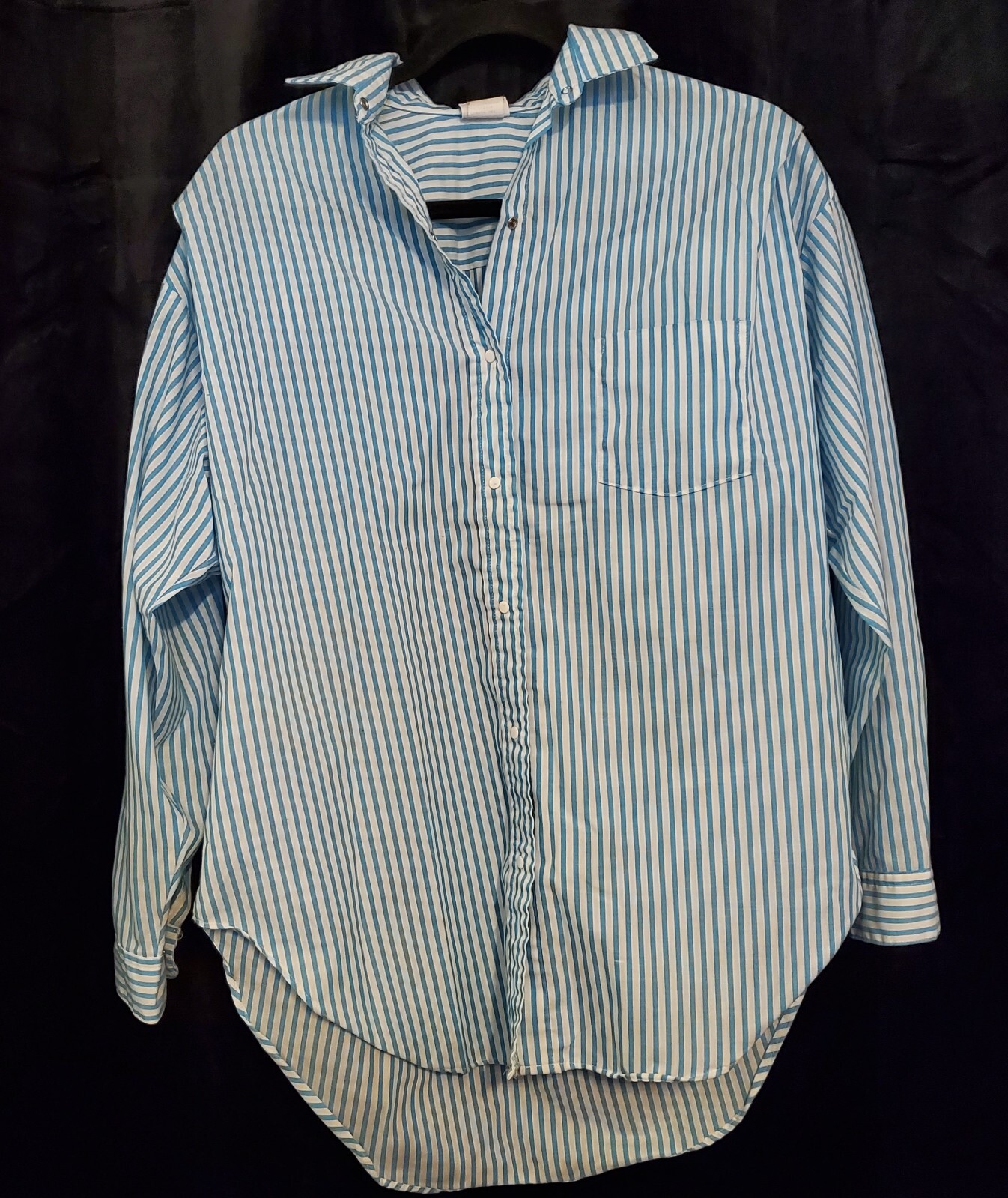 Vintage PB & Me Women’s Blouse 44″ Chest Blue & White Stripe Metal Snaps NICE!