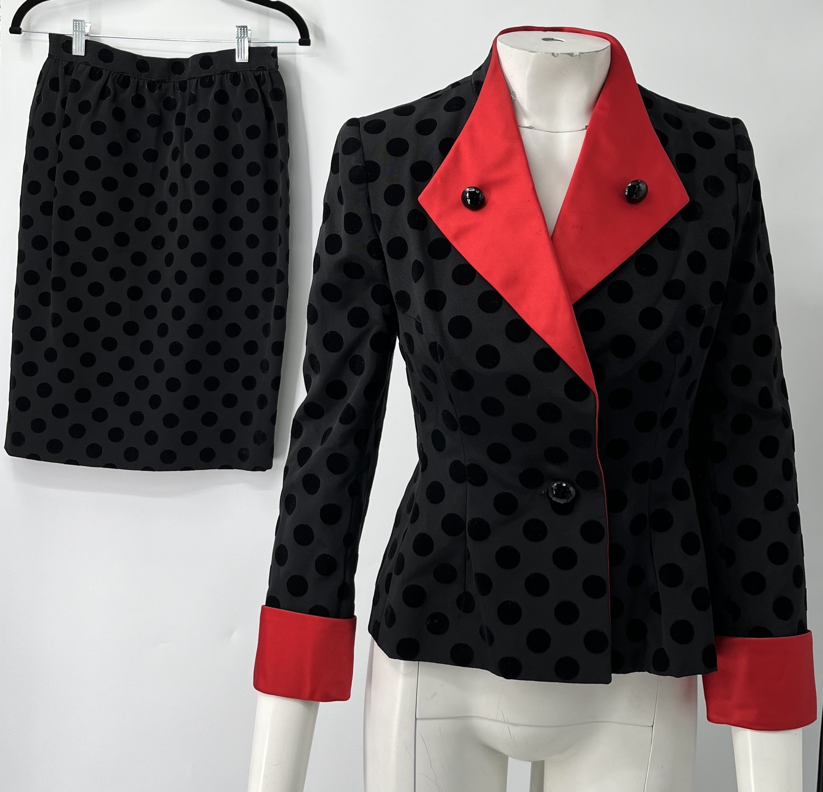 Givenchy Nouvelle Boutique Vintage Polka Dot Skirt Suit w/ Red Lapel Lining sz S