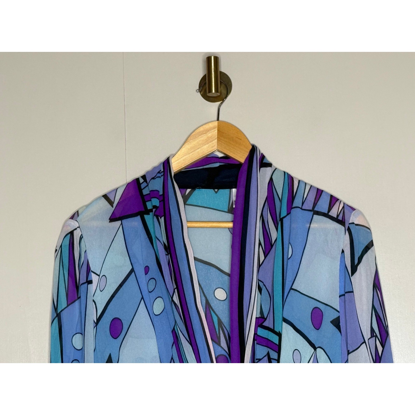 100% Silk Abstract Geometric Wrap Blouse Size 6 Y2K Art Deco