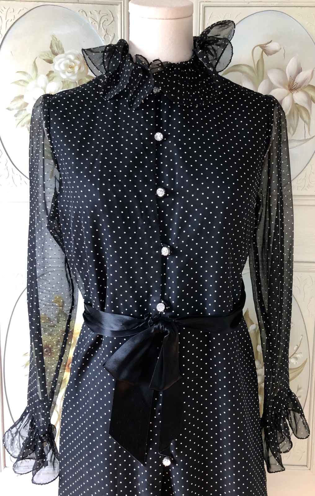 VTG 70s MARITA ANTHONY MUTO BLACK WHITE POLKA DOT RUFFLE COLLAR DRESS CHIFFON