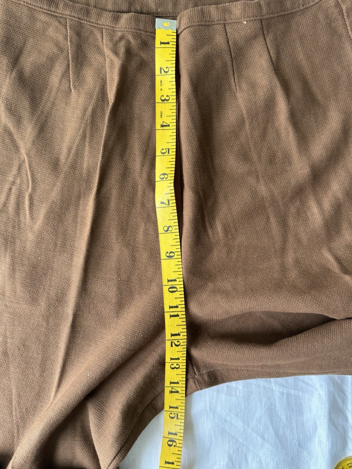 VINTAGE Women’s Cigarette Pencil Leg Cropped Pants Brown Side Zip Fitted Sz 4