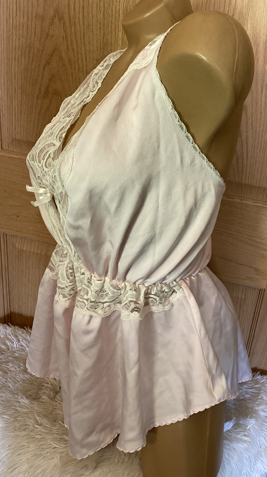 Vtg Teddy PINK Lace flutter Tap Bodysuit Playsuit CHANTILLY Lace One Piece #L9